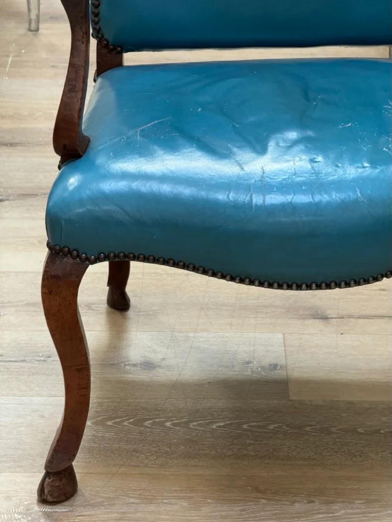 Set of Four 18th Century Italian Walnut Armchairs - blue leather upholstery In Good Condition For Sale In Charlottesville, VA