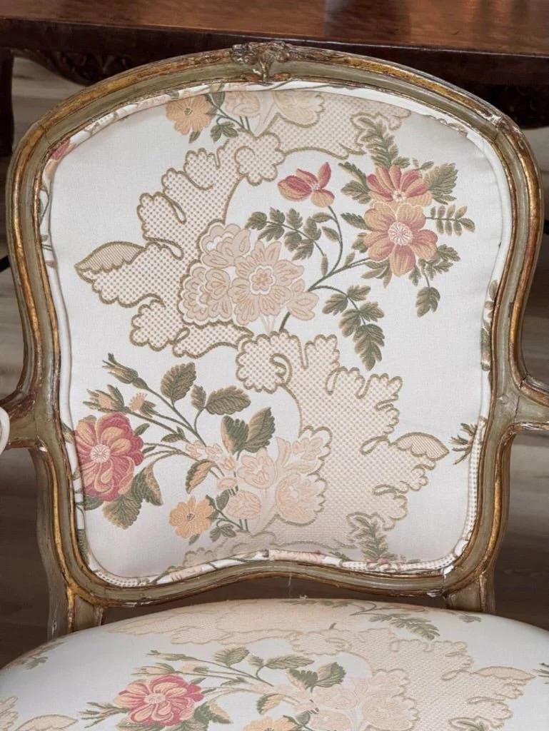 Set of four 18th Century Louis XV Fauteuils armchairs carved and polychromed In Good Condition For Sale In Charlottesville, VA