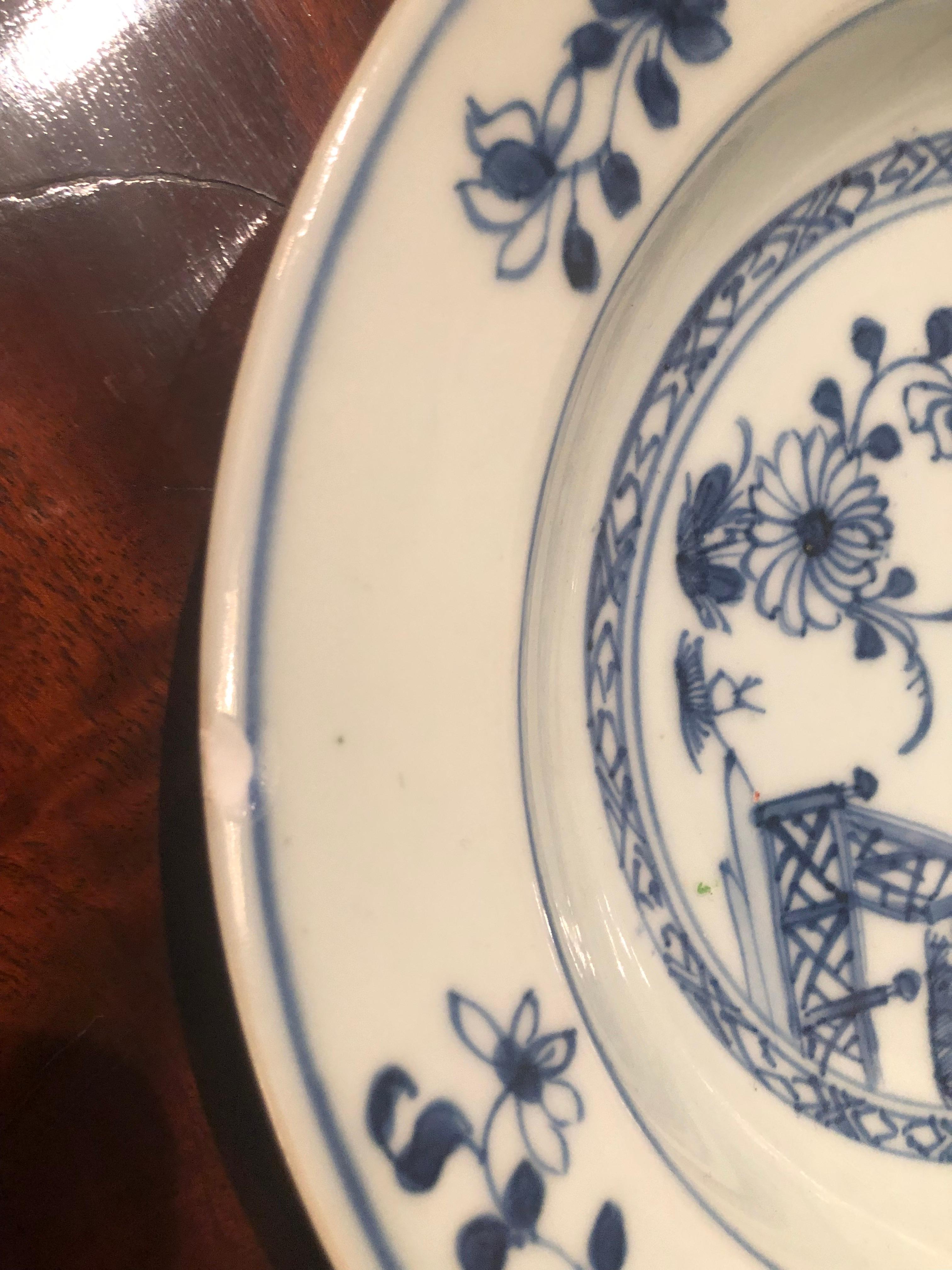 Set of Four 18th Century Qianlong Chinese Porcelain Blue & White Plates & Bowls In Good Condition In Miami, FL