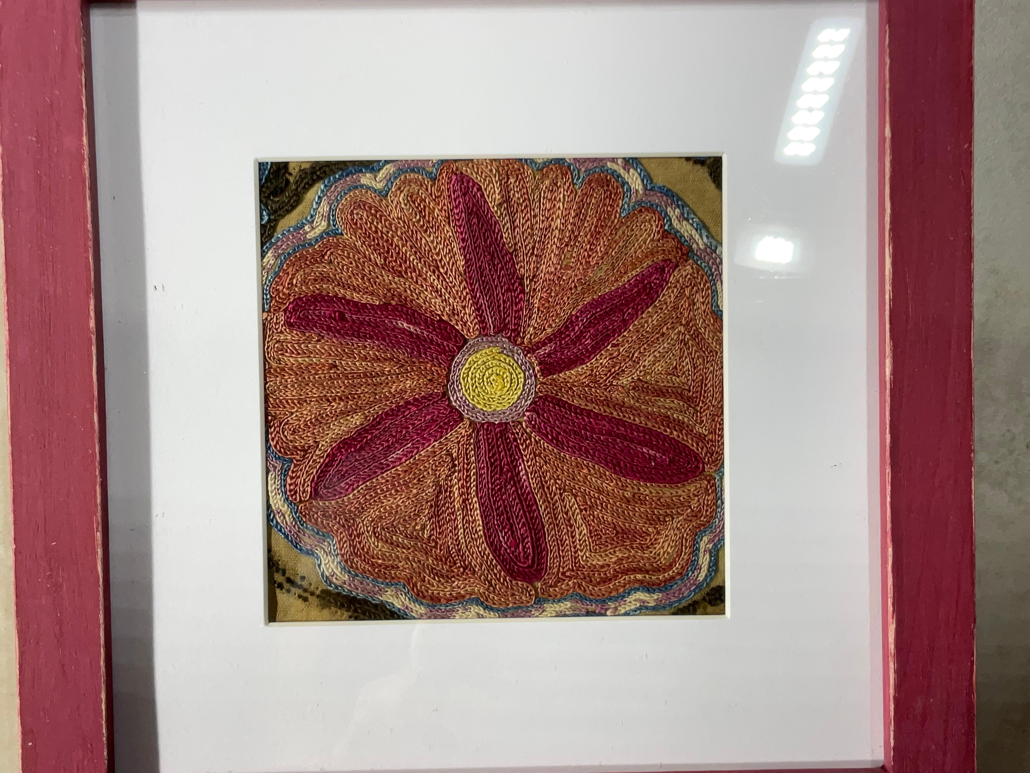 Set Of Four 19 Century Antique Silk Suzani Wall Hanging In Good Condition For Sale In Delray Beach, FL