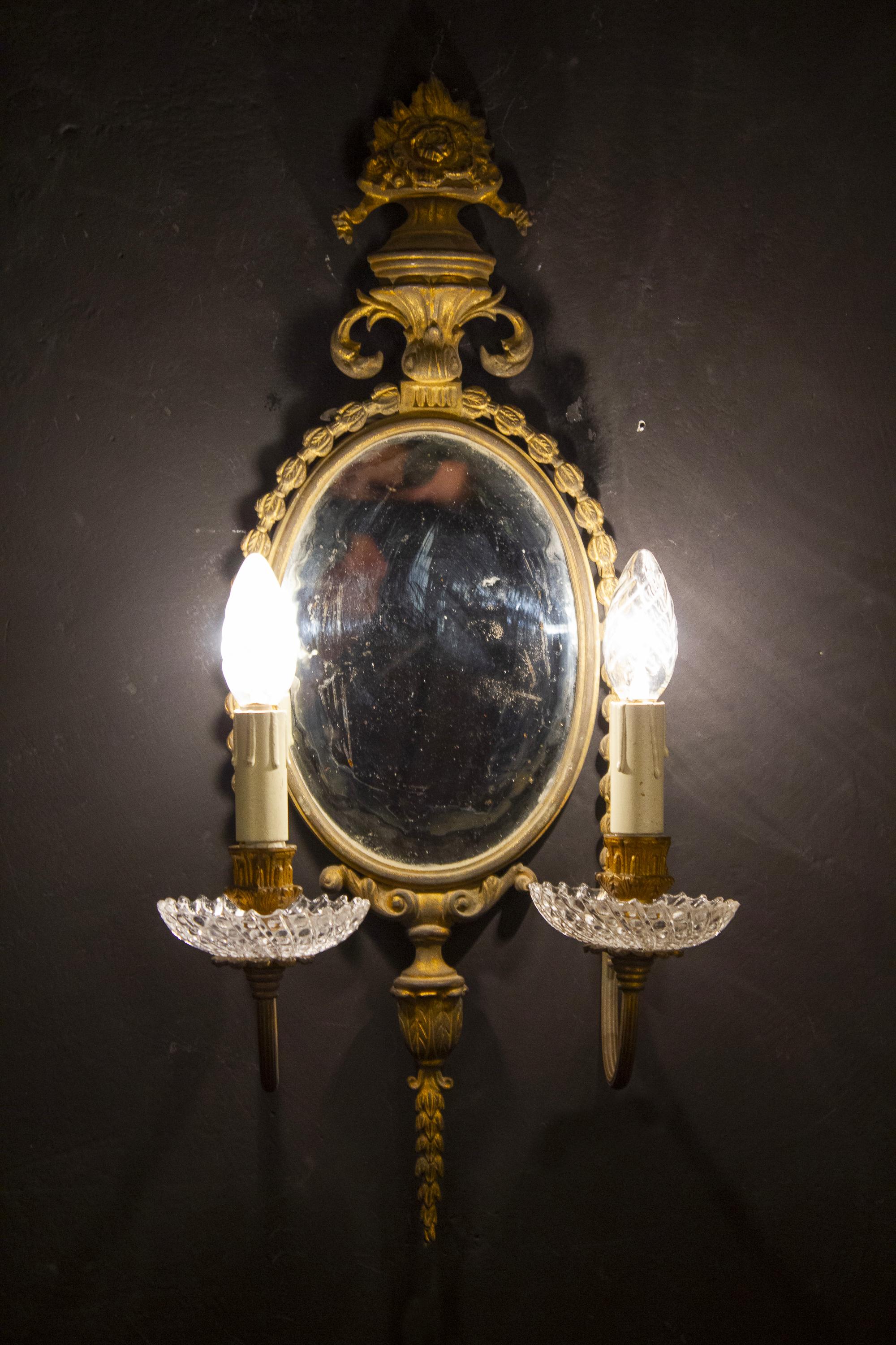 Neoclassical Set of Four 19th Century Delicious Gilt Bronze Two-Light Mirror Wall Sconces