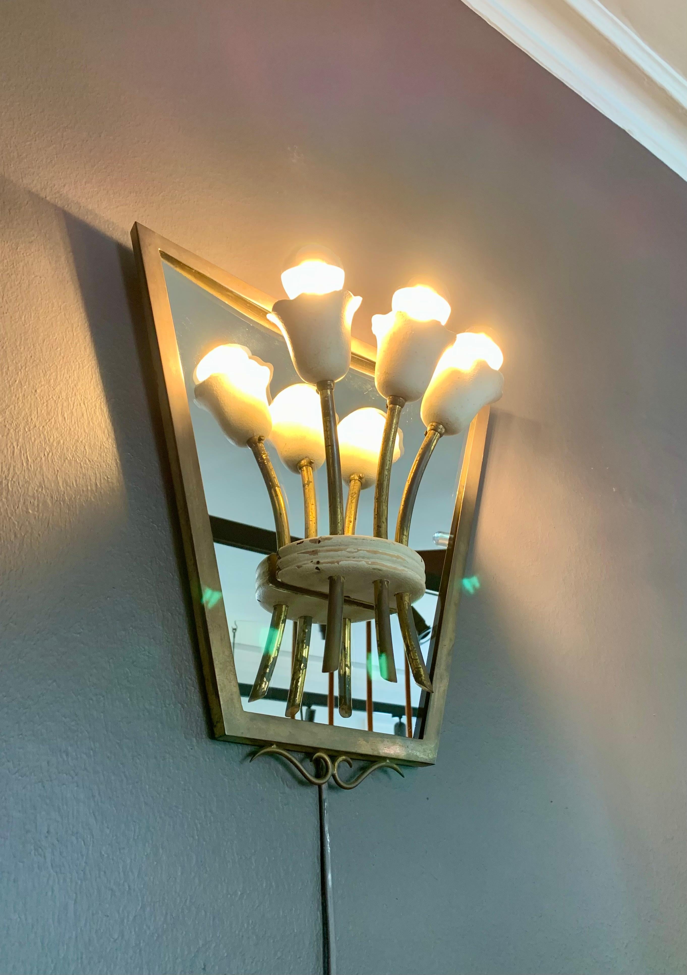 Mid-20th Century Set of four 1940s brass and mirror sconces For Sale
