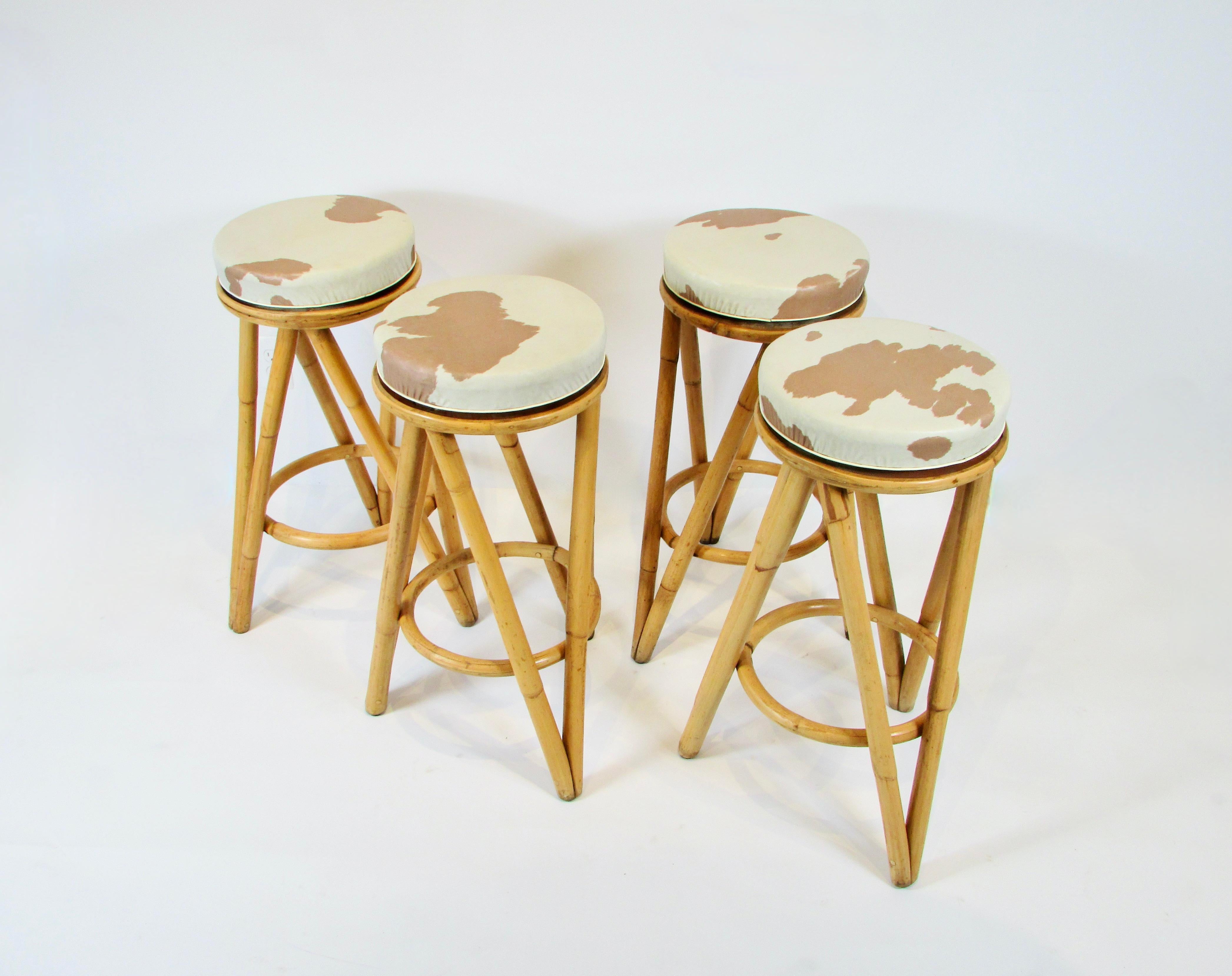 Set of four 1950s bamboo tiki bar stools with swivel tops In Good Condition For Sale In Ferndale, MI
