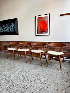 Set of Four 1950s Danish Teak and Oak CH33 Chairs by Hans Wegner for Carl Hansen