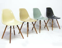 Set of Four 1950s "DSW" Shell Chairs by Charles Eames for Herman Miller