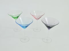 Ensemble de quatre verres à martini des années 1950  Vert , bleu , rose, améthyste 