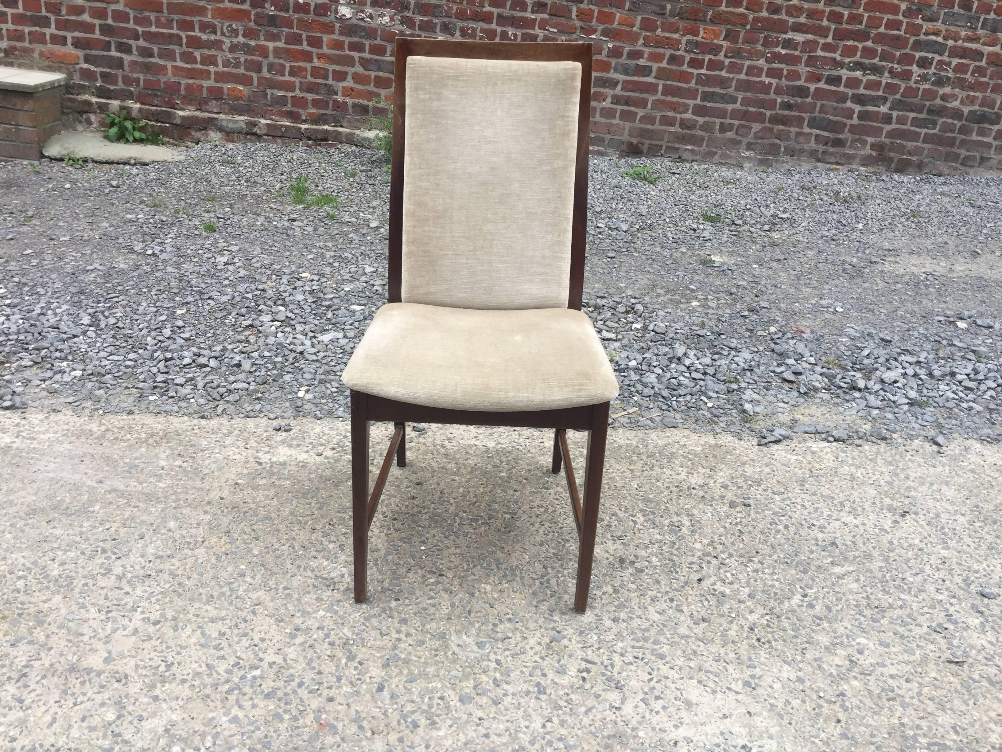 European Set of Four 1960s Chairs in Mahogany and Velvet For Sale