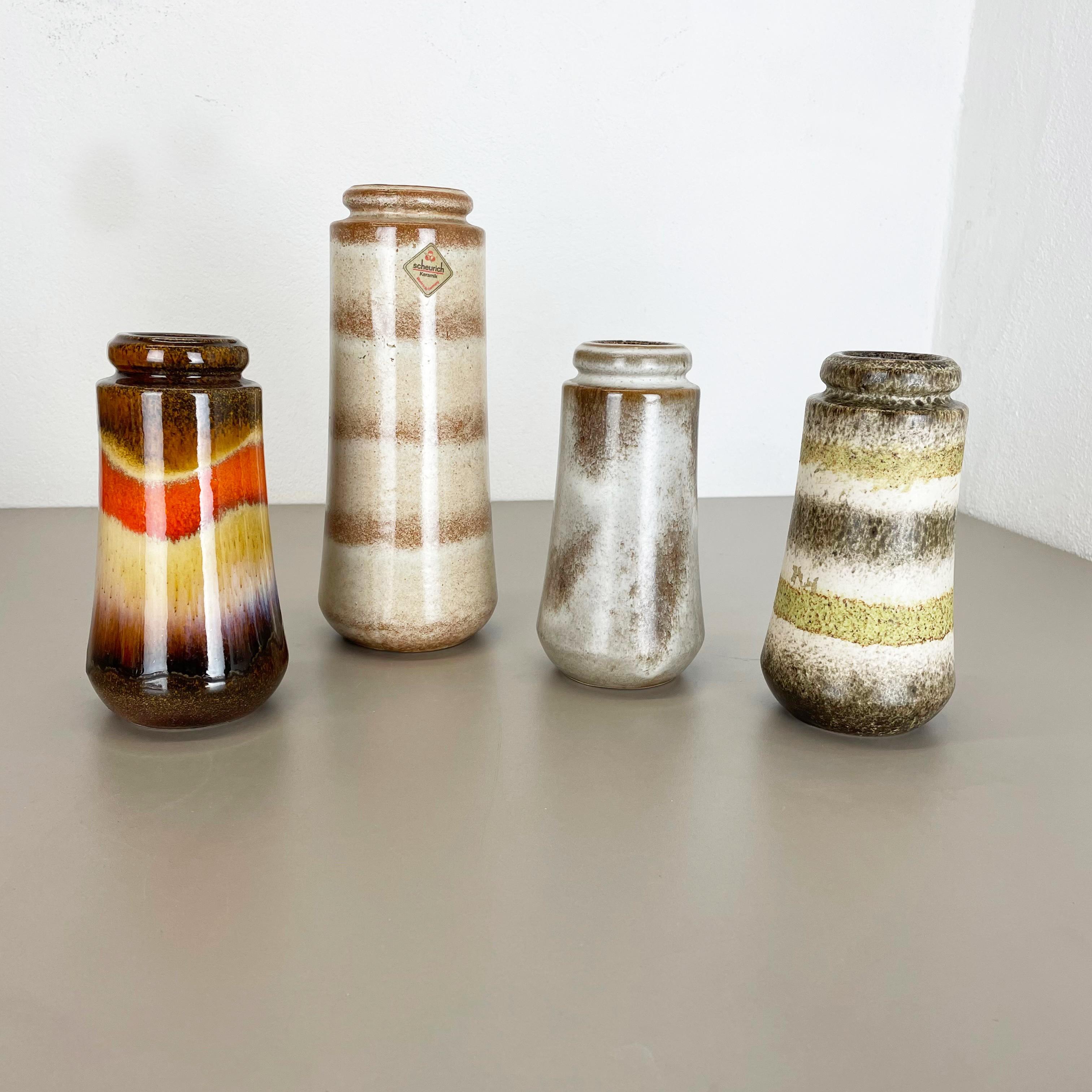 Articolo:

Set di quattro vasi di lava grassa


Produttore:

Scheurich, Germania



Decennio:

1970s


 

Questi vasi vintage originali sono stati prodotti negli anni '1970 in Germania. È realizzato in ceramica in ottica lava