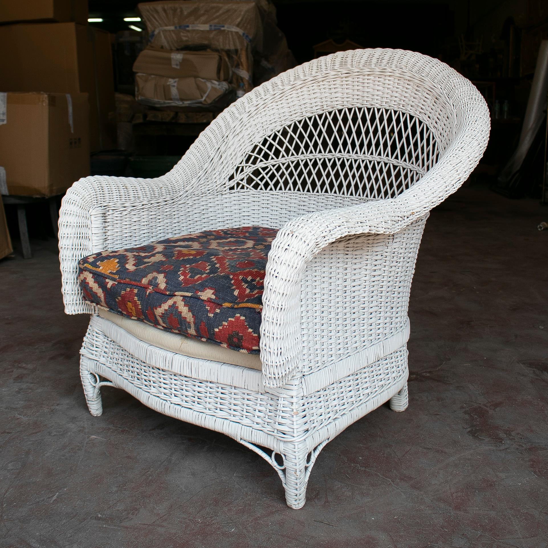 20th Century Set of Four 1970s Spanish Woven Wicker White Armchairs For Sale
