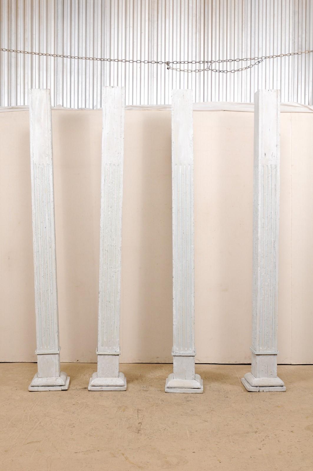 Set of Four 19th Century American Painted Columns In Good Condition In Atlanta, GA