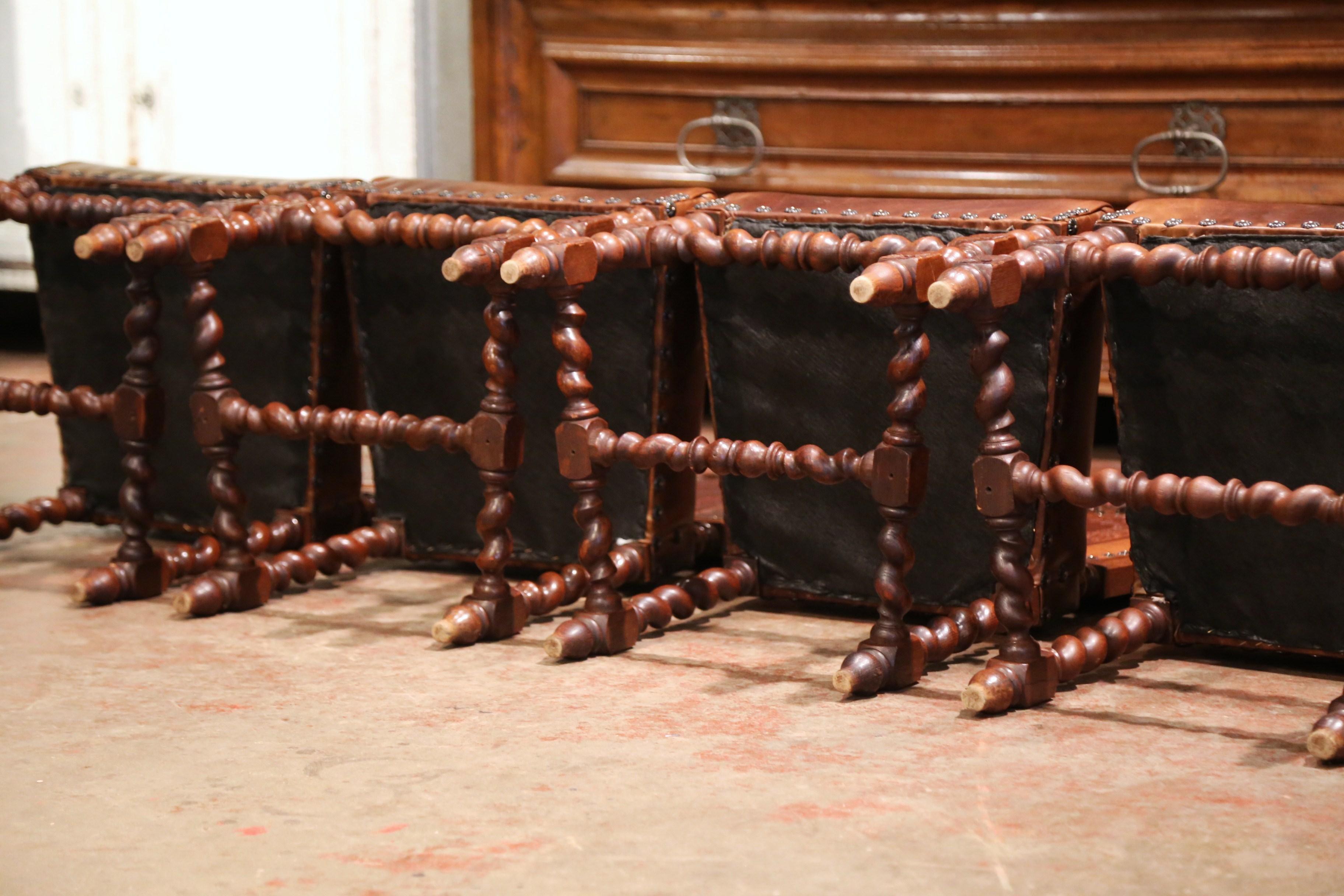 Set of Four 19th Century French Carved Oak and Leather Chairs with Hunt Motifs 12