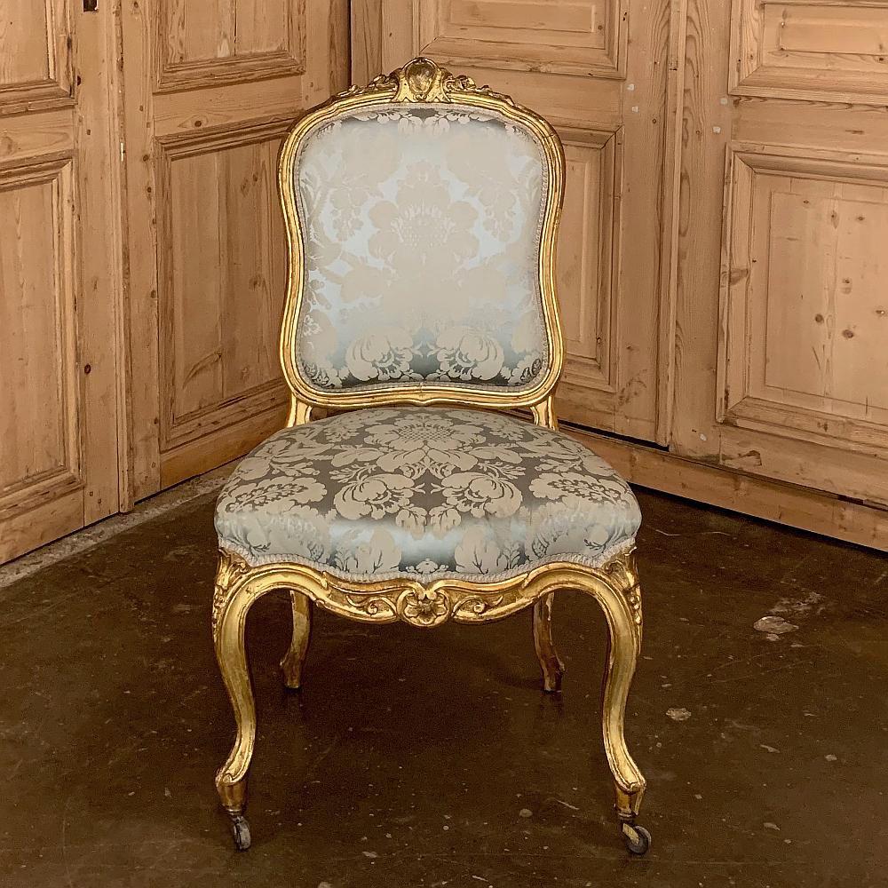 Satz von vier französischen Louis-XV-Stühlen aus vergoldetem Holz, 19. Jh. im Zustand „Gut“ im Angebot in Dallas, TX