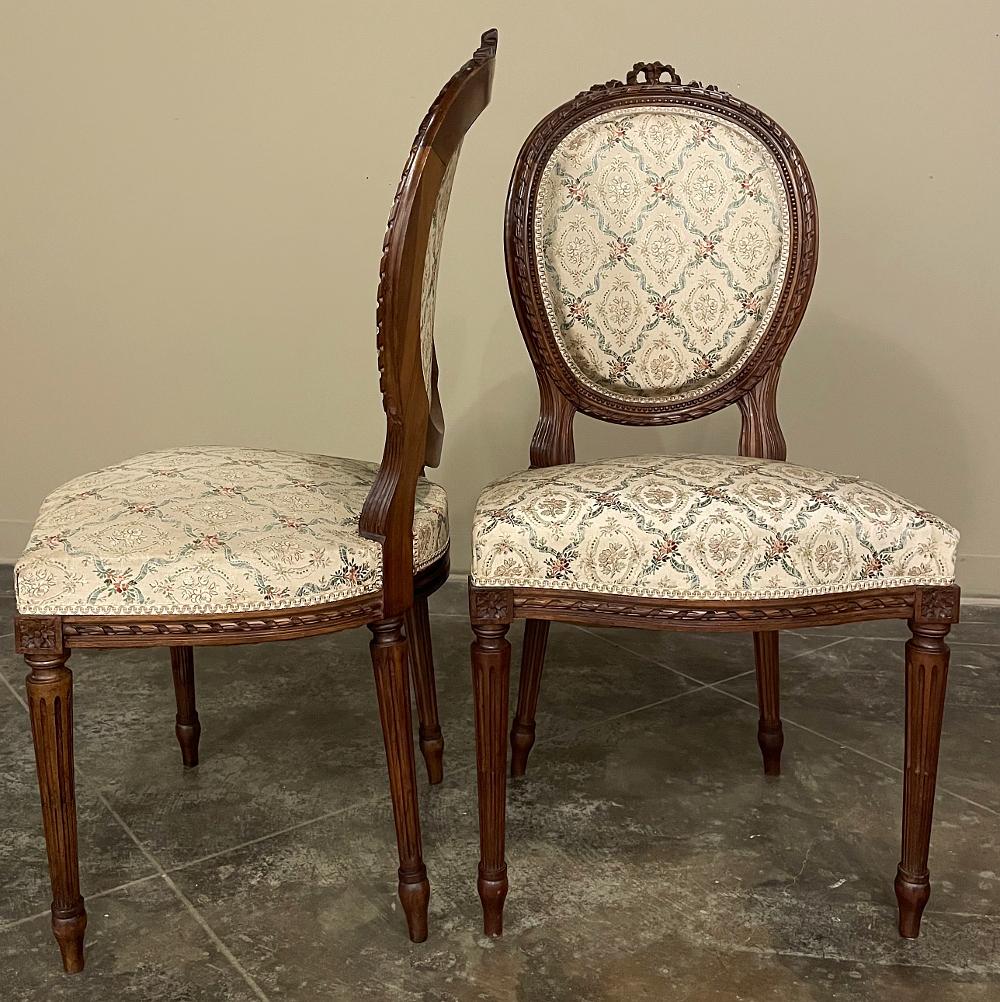 Set of Four 19th Century French Louis XVI Walnut Chairs For Sale 3