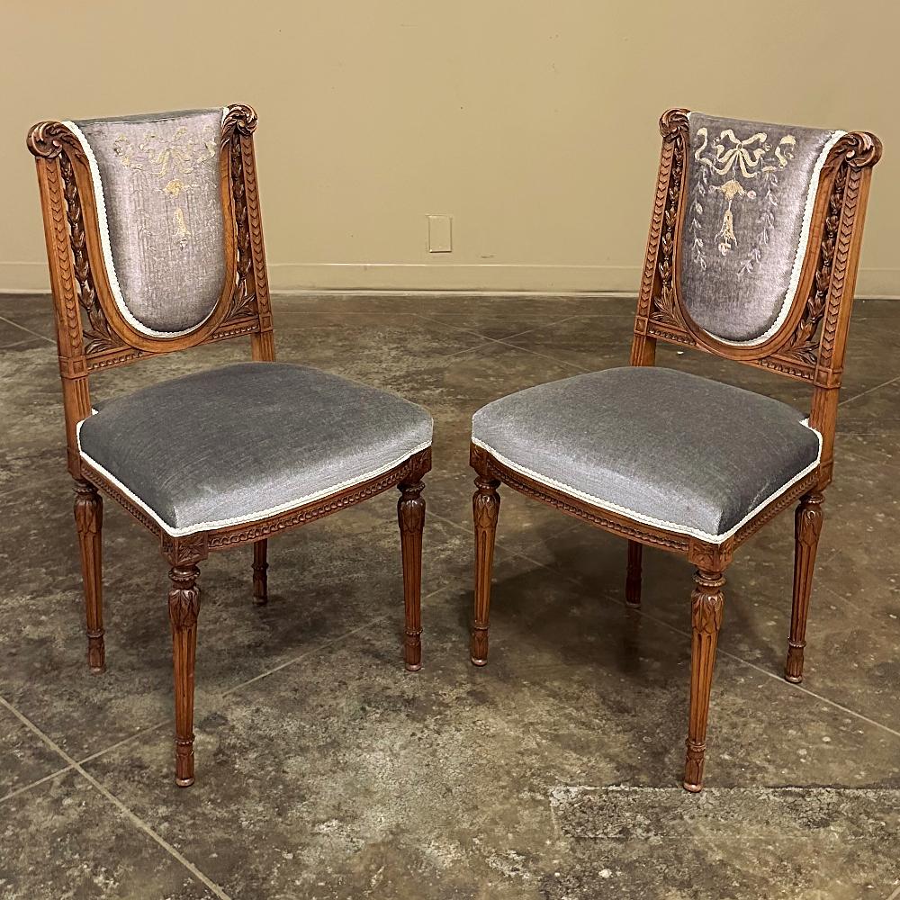 Set of Four 19th Century French Louis XVI Walnut Salon Chairs with Mohair For Sale 1
