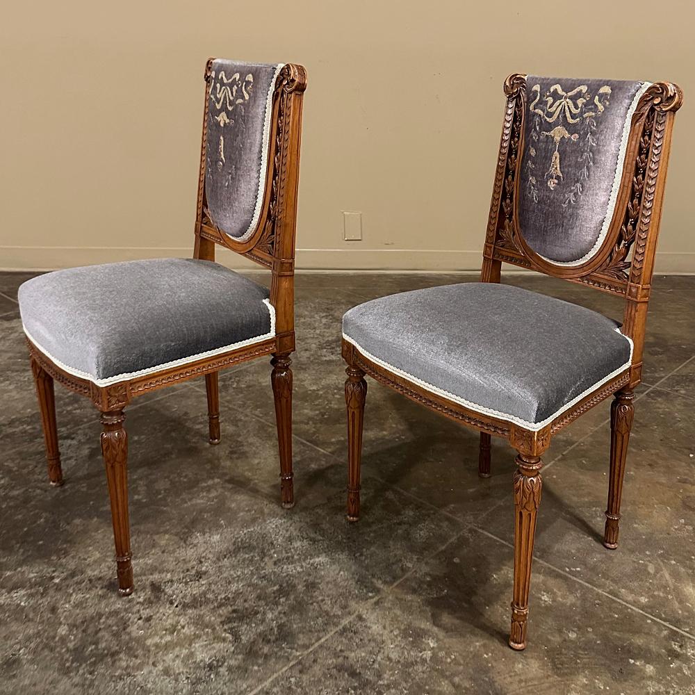 Set of Four 19th Century French Louis XVI Walnut Salon Chairs with Mohair For Sale 3