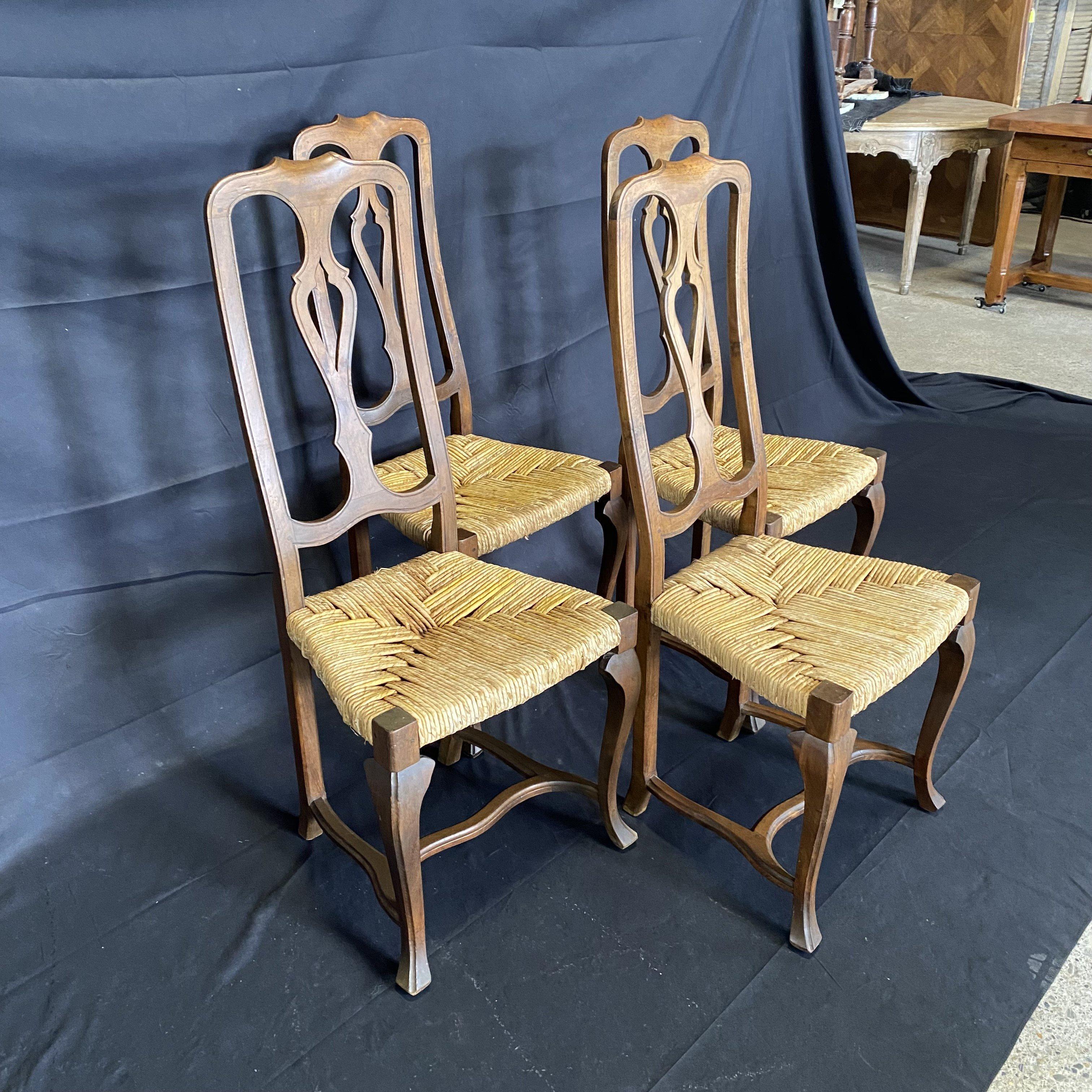 Set of Four 19th Century French Provincial Walnut Dining Chairs with Rush Seats In Good Condition For Sale In Hopewell, NJ