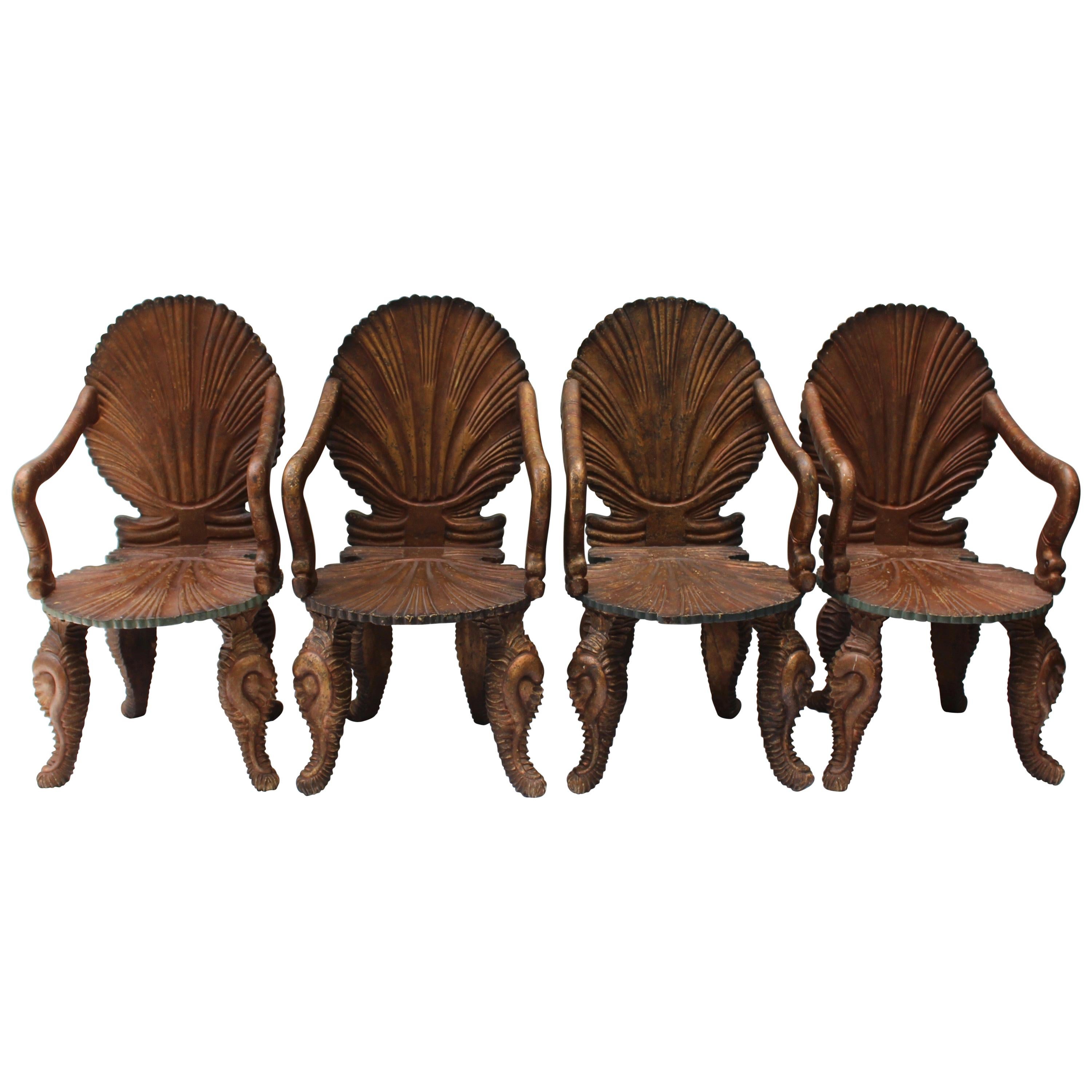 Ensemble de quatre fauteuils Grotto italiens en bois du 19ème siècle