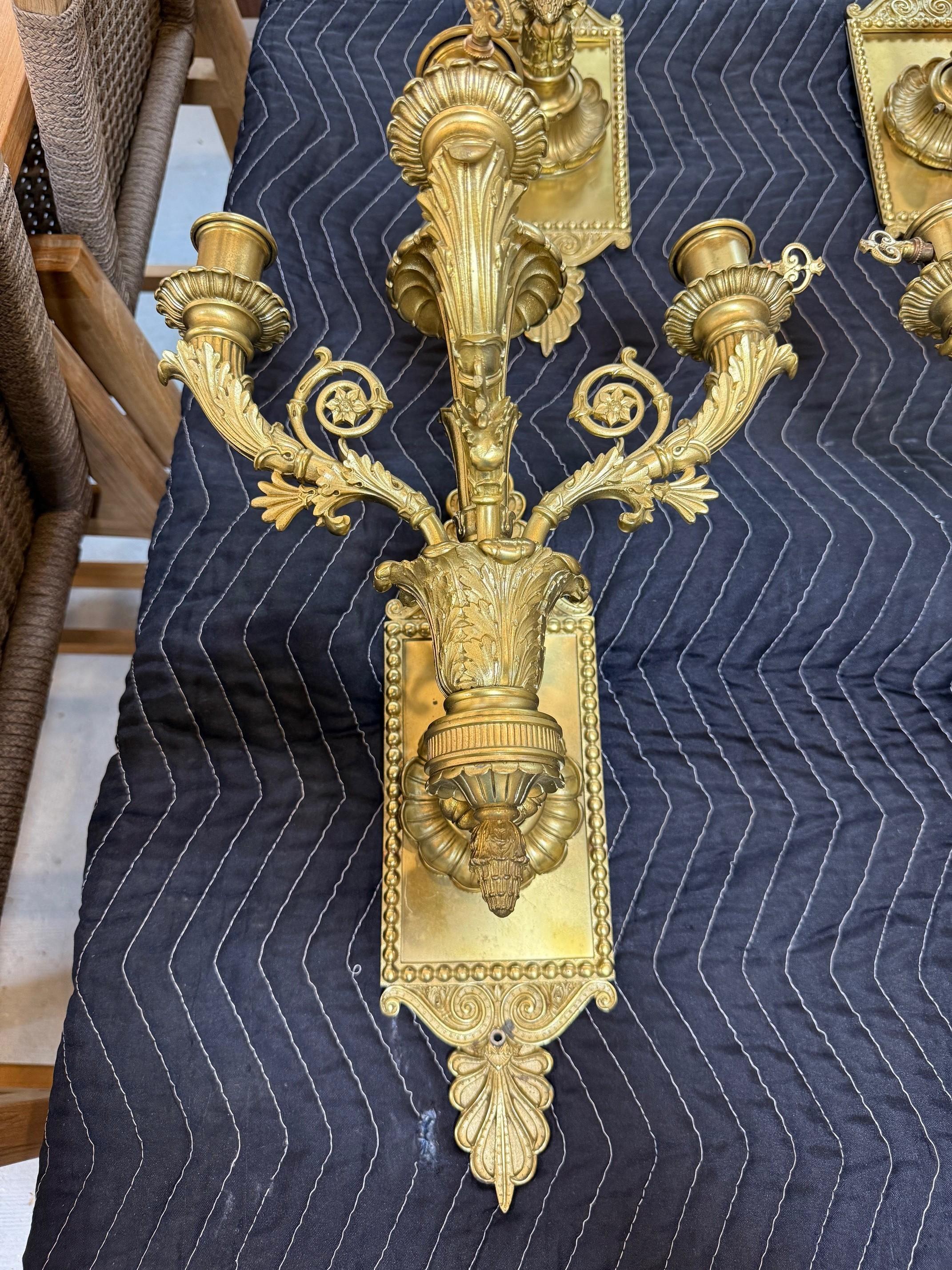 Set di quattro lampade da parete in bronzo in stile Luigi XVI del XIX secolo in vendita 13