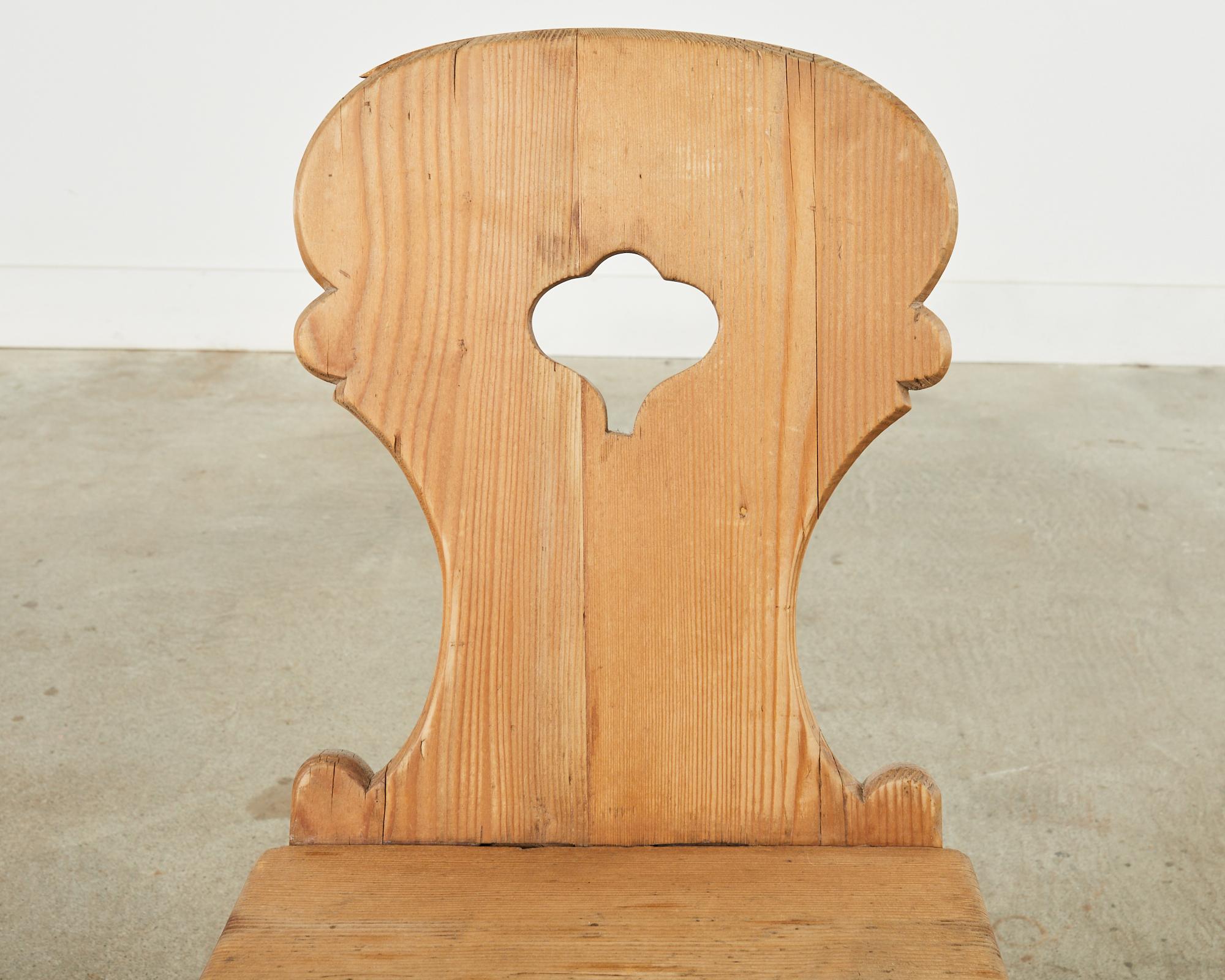 Set of Four 19th Century Primitive Swedish Folk Art Pine Chairs For Sale 13