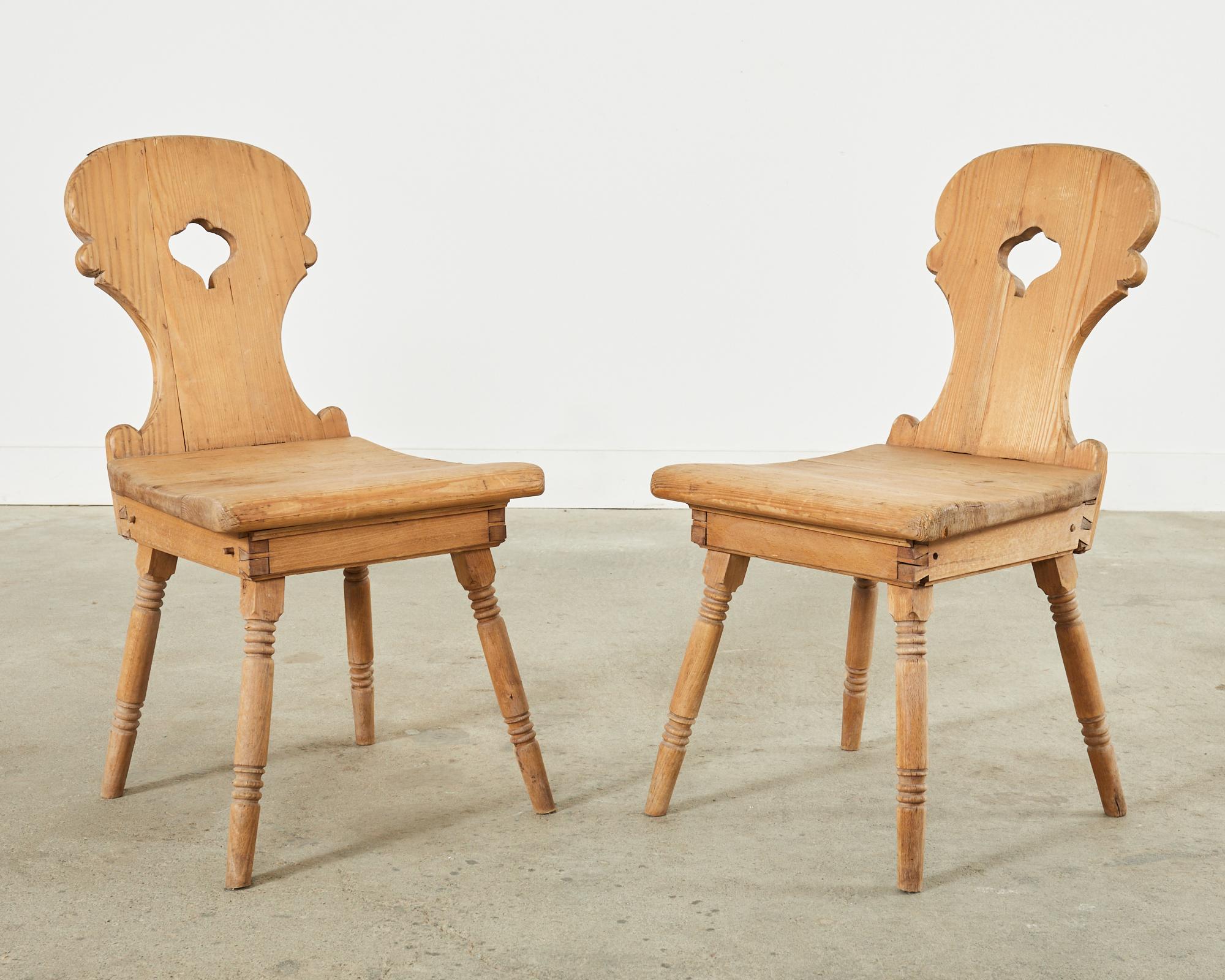 Set of Four 19th Century Primitive Swedish Folk Art Pine Chairs In Distressed Condition For Sale In Rio Vista, CA