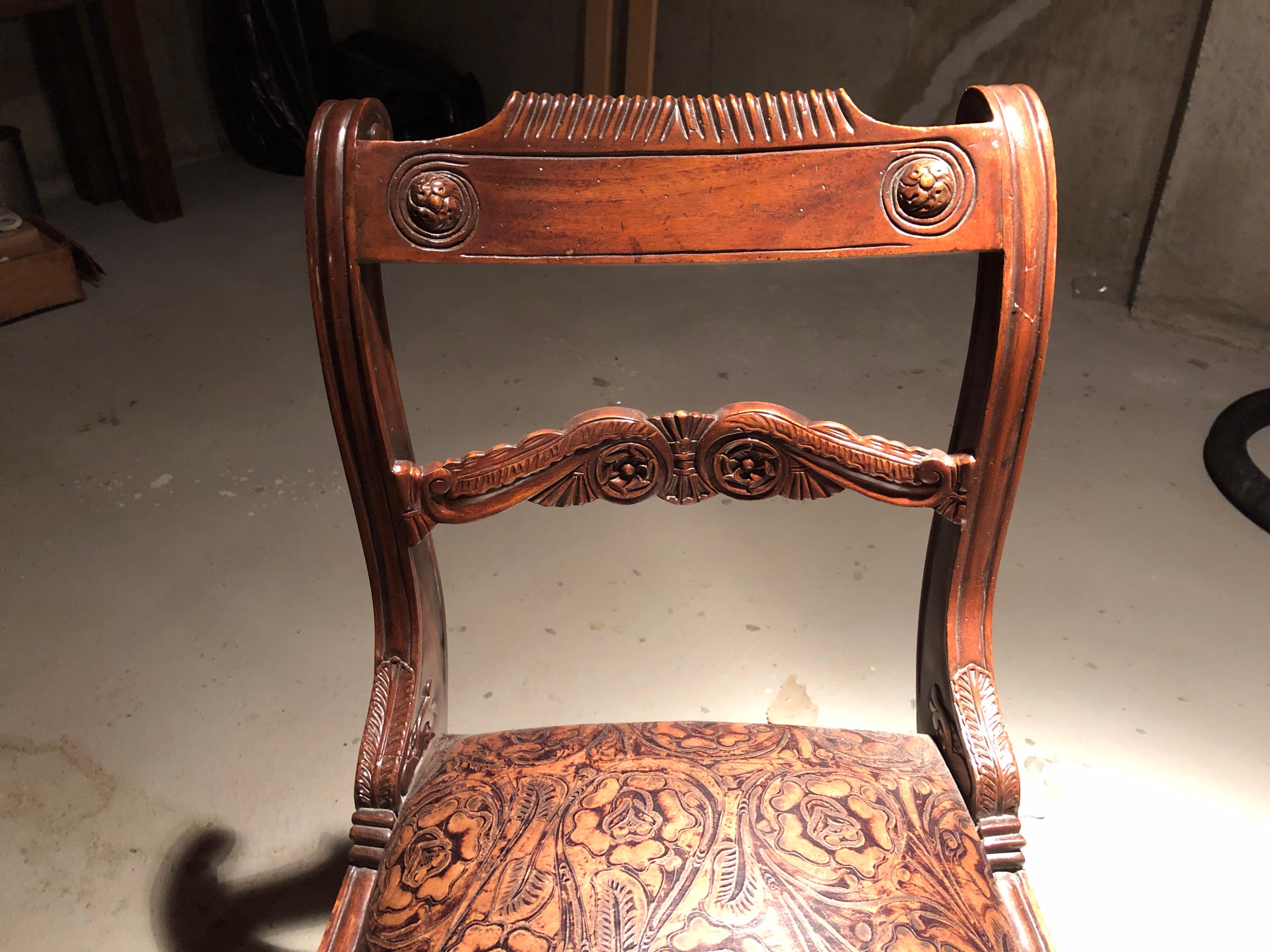Set of Four 19th Century Victorian Mahogany Dining Chairs In Good Condition In Southampton, NY