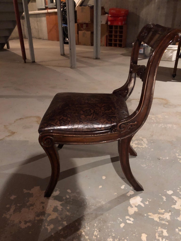 Set of Four 19th Century Victorian Mahogany Dining Chairs For Sale 2