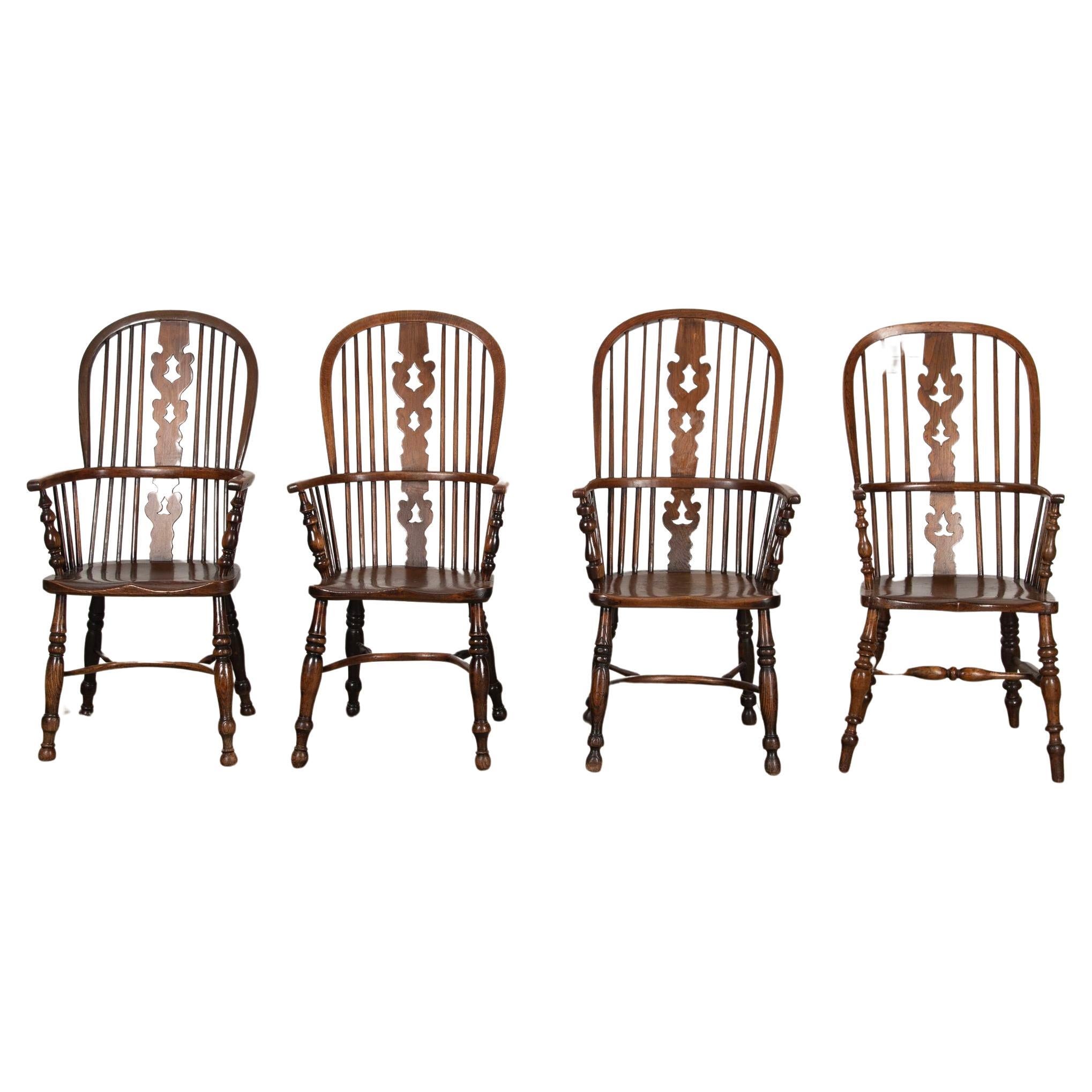 Set of Four 19th Century Windsor Chairs For Sale