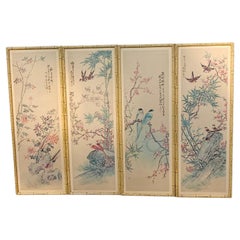 Conjunto de cuatro paneles de pared pintados a la acuarela en Asian Style del siglo XX