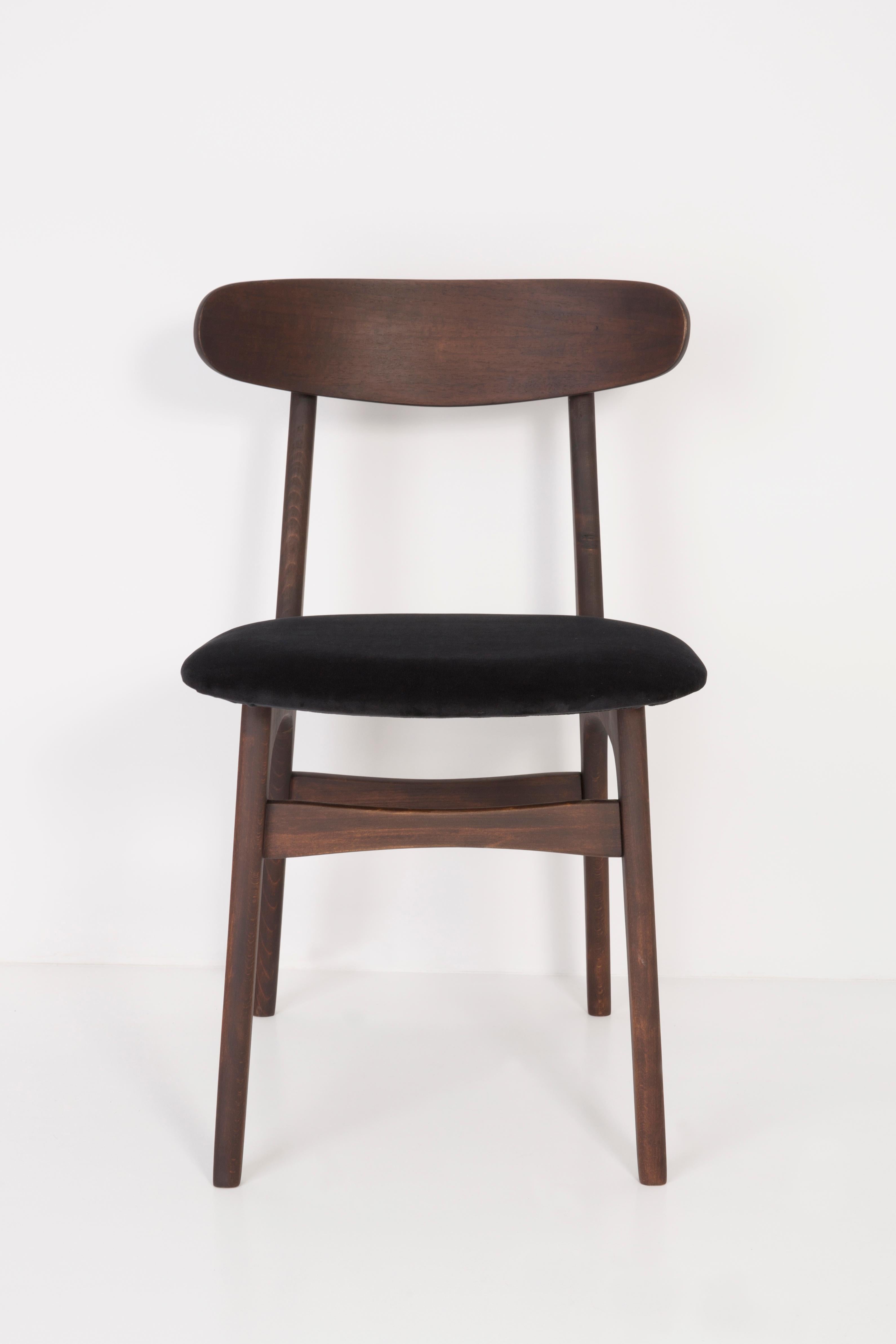 Set of Four 20th Century Black Velvet Chairs, 1960s For Sale 1