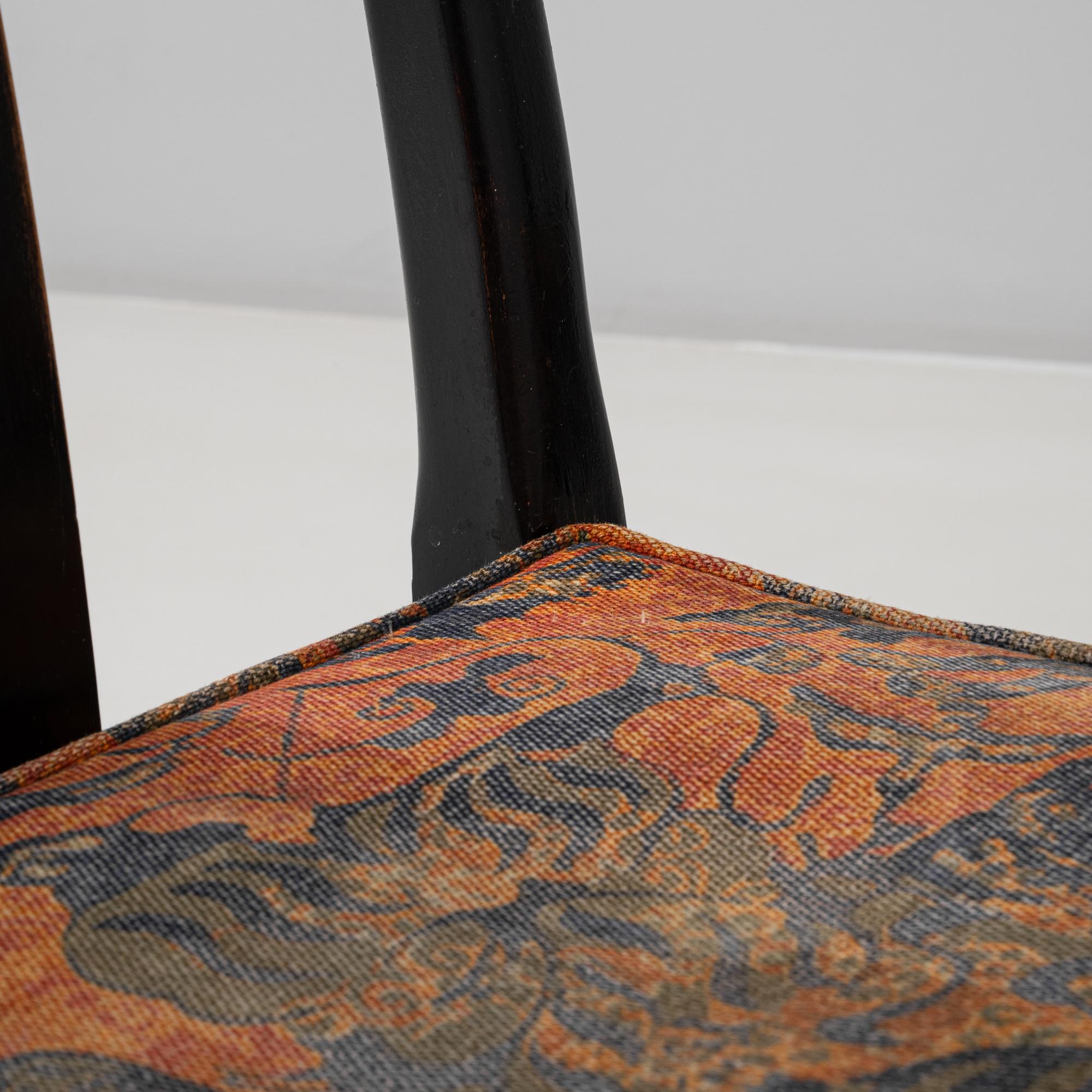 Ensemble de quatre chaises de salle à manger en bois Anderson et Daishi du 20e siècle, d'origine chinoise en vente 2