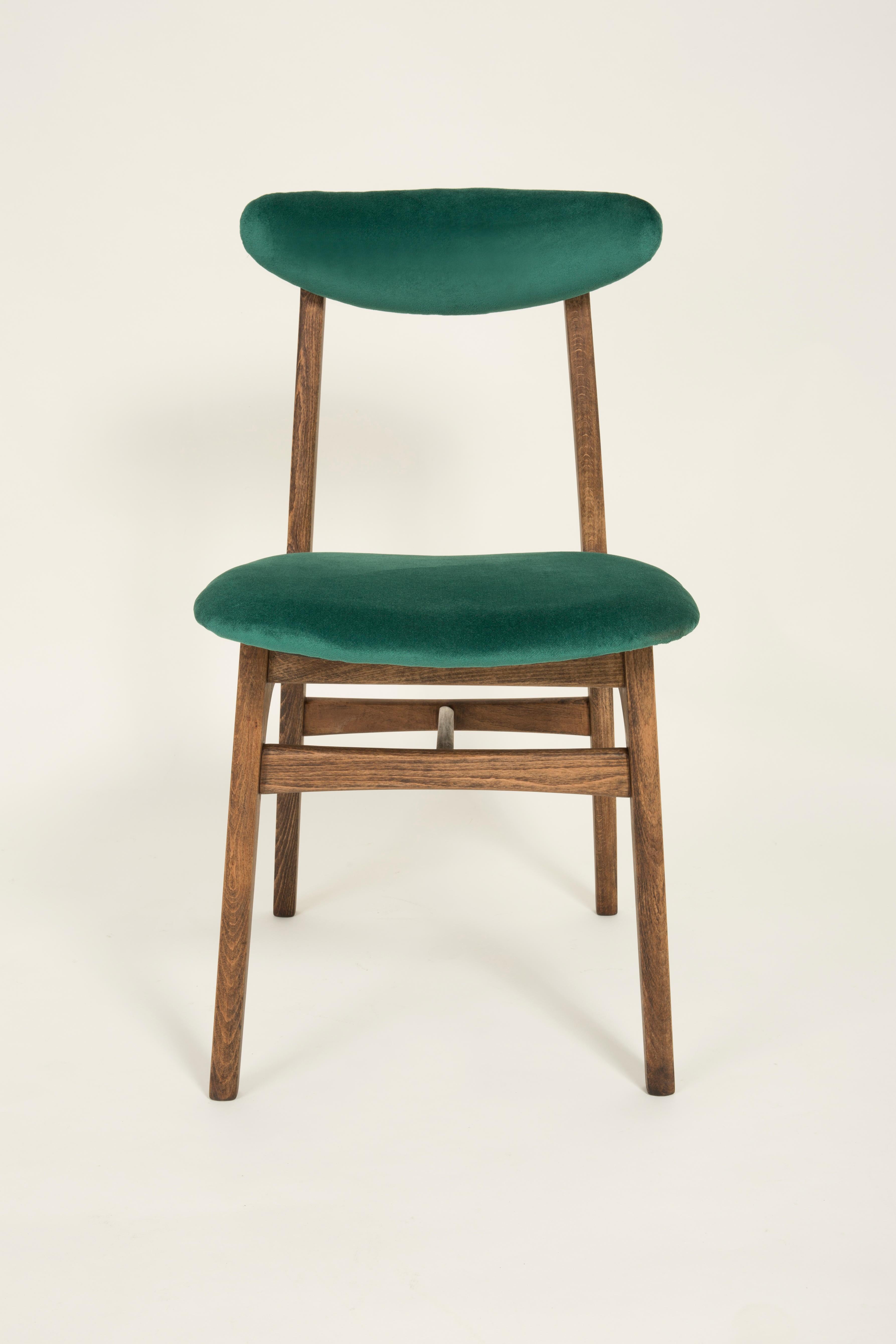 Set of Four 20th Century Dark Green Rajmund Halas Chairs, Europe, 1960s For Sale 2