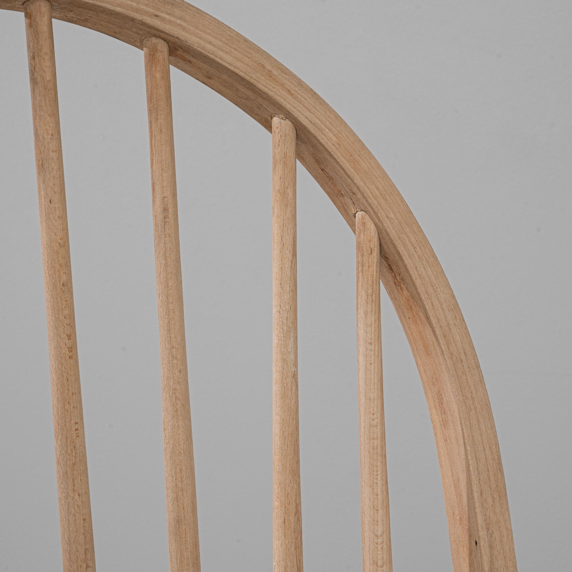 Tissu d'ameublement Ensemble de quatre chaises de salle à manger en chêne anglais du 20e siècle avec coussins d'assise en vente