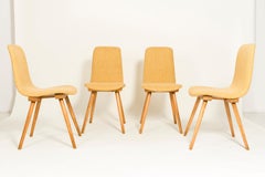 Conjunto de cuatro sillas vintage amarillas Fameg del siglo XX, años 60, Polonia