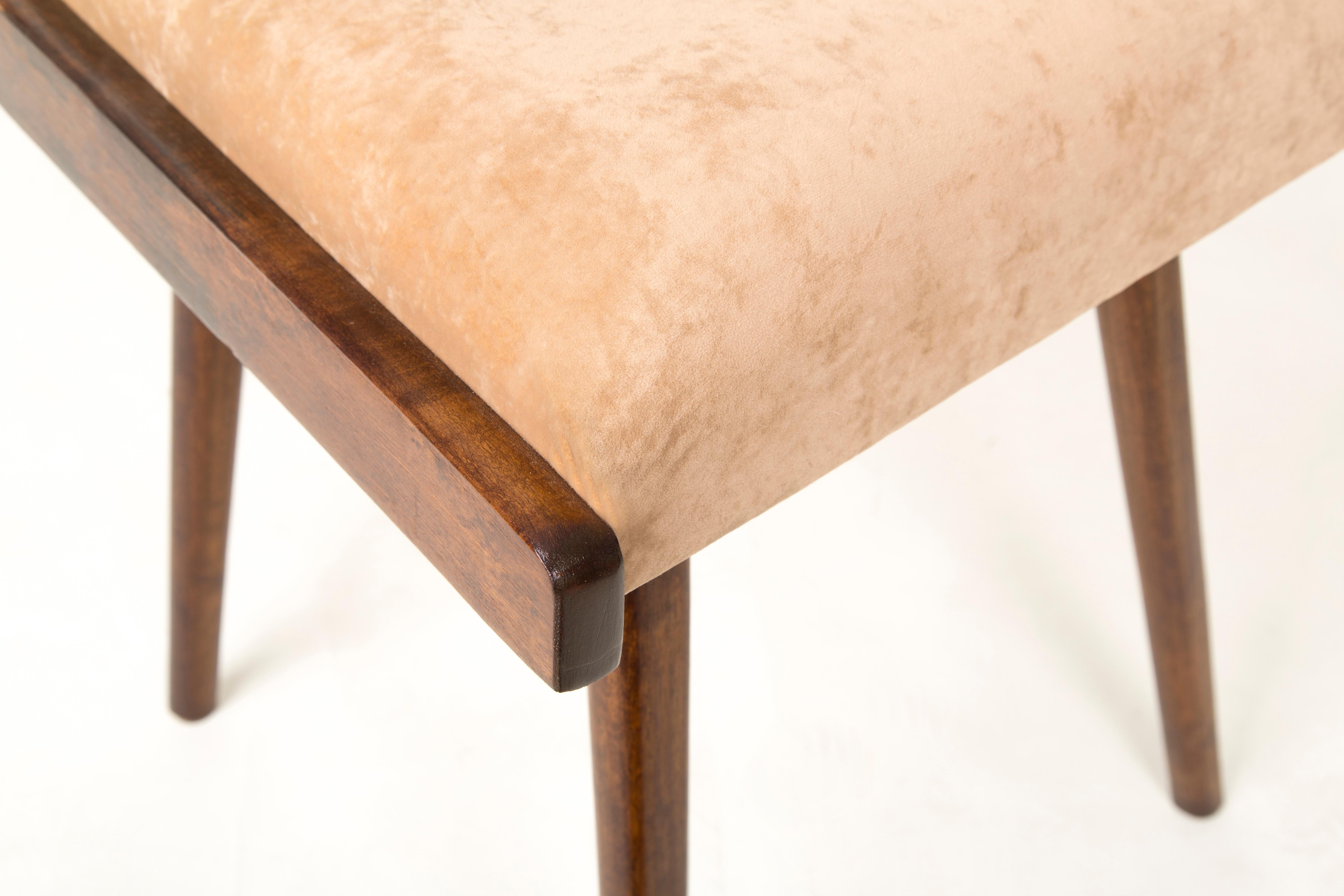 Textile Ensemble de quatre chaises Gazelle en bois beige du 20ème siècle, années 1960 en vente