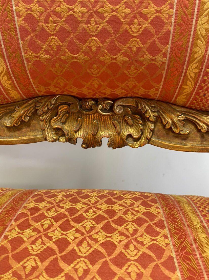 Set of Four 20th Century Italian Hand Carved Water Gilt Chairs For Sale 2