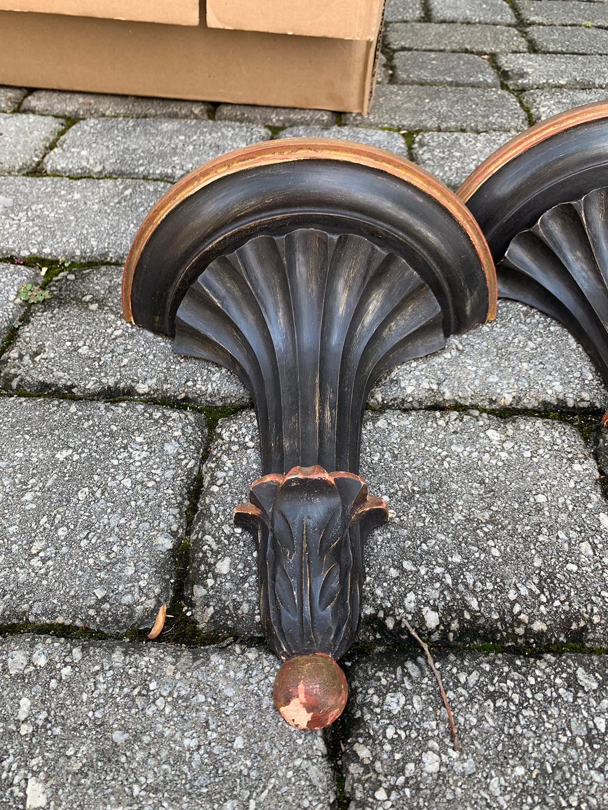 Wood Set of Four 20th Century Italian Painted Brackets with Acanthus Leaves Detail