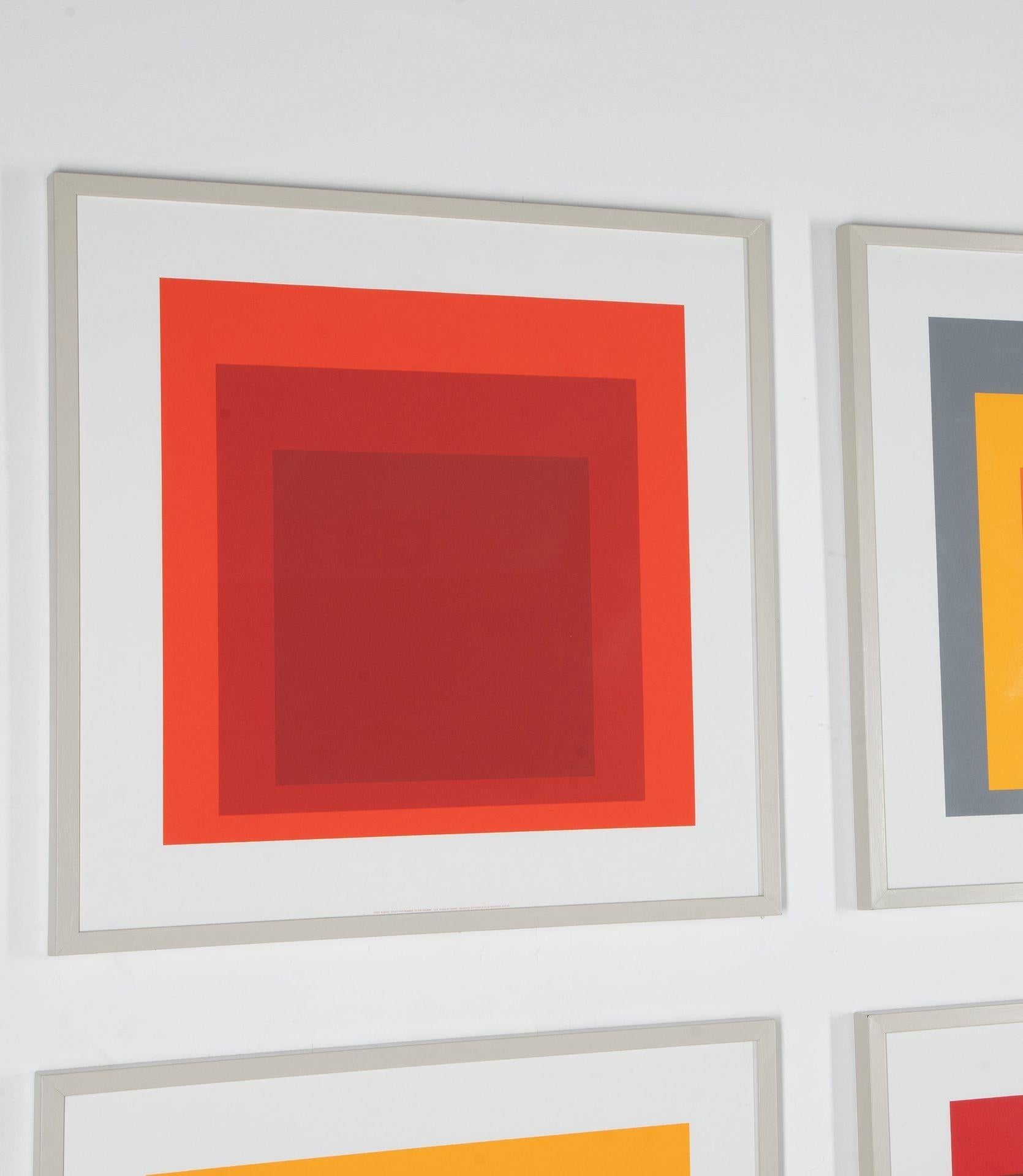 Set von vier Joseph Albers-Seidendrucken des 20. Jahrhunderts (Moderne) im Angebot