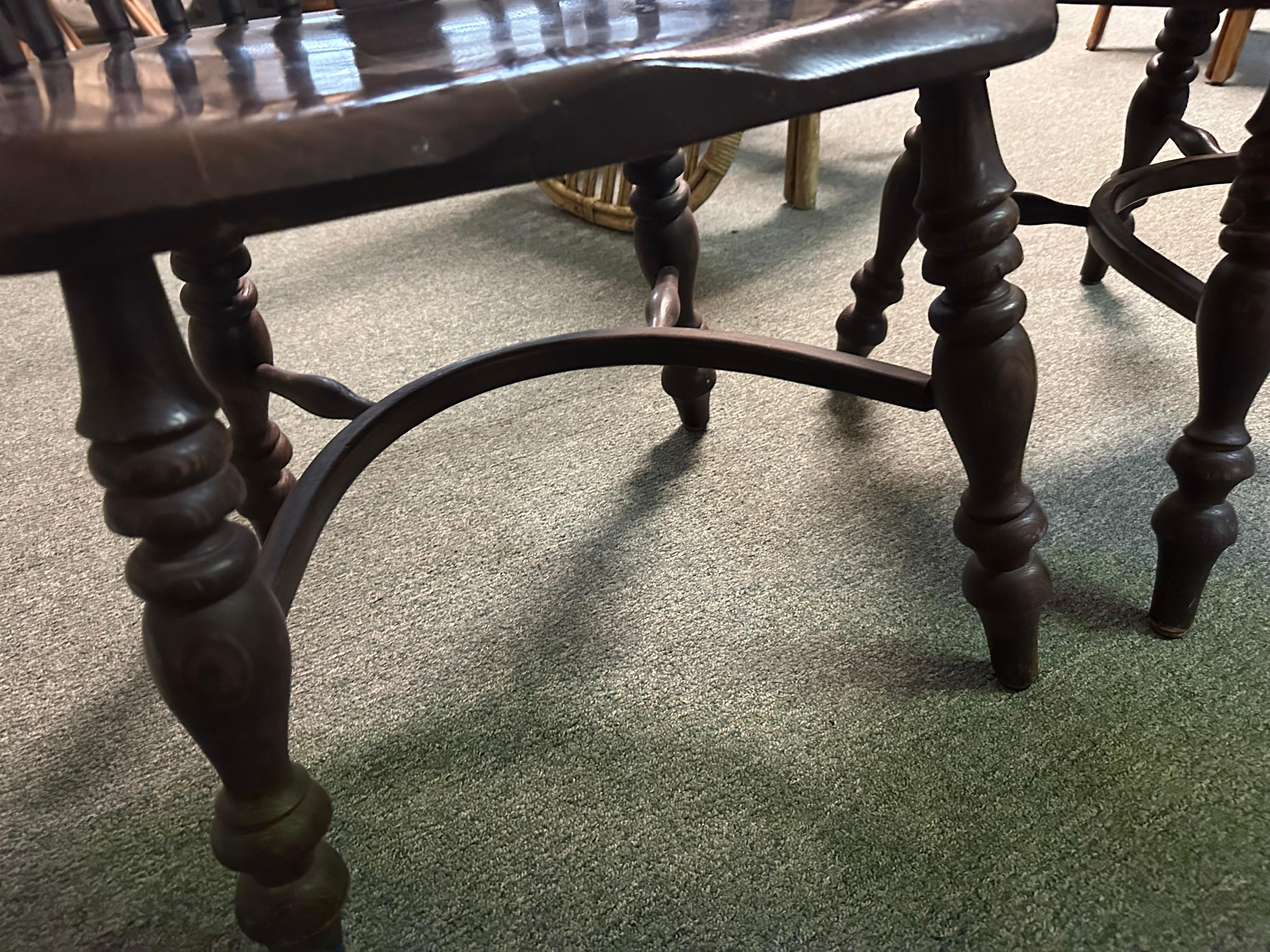 Set of Four (4) Antique English Brace Back Windsor Chairs For Sale 6