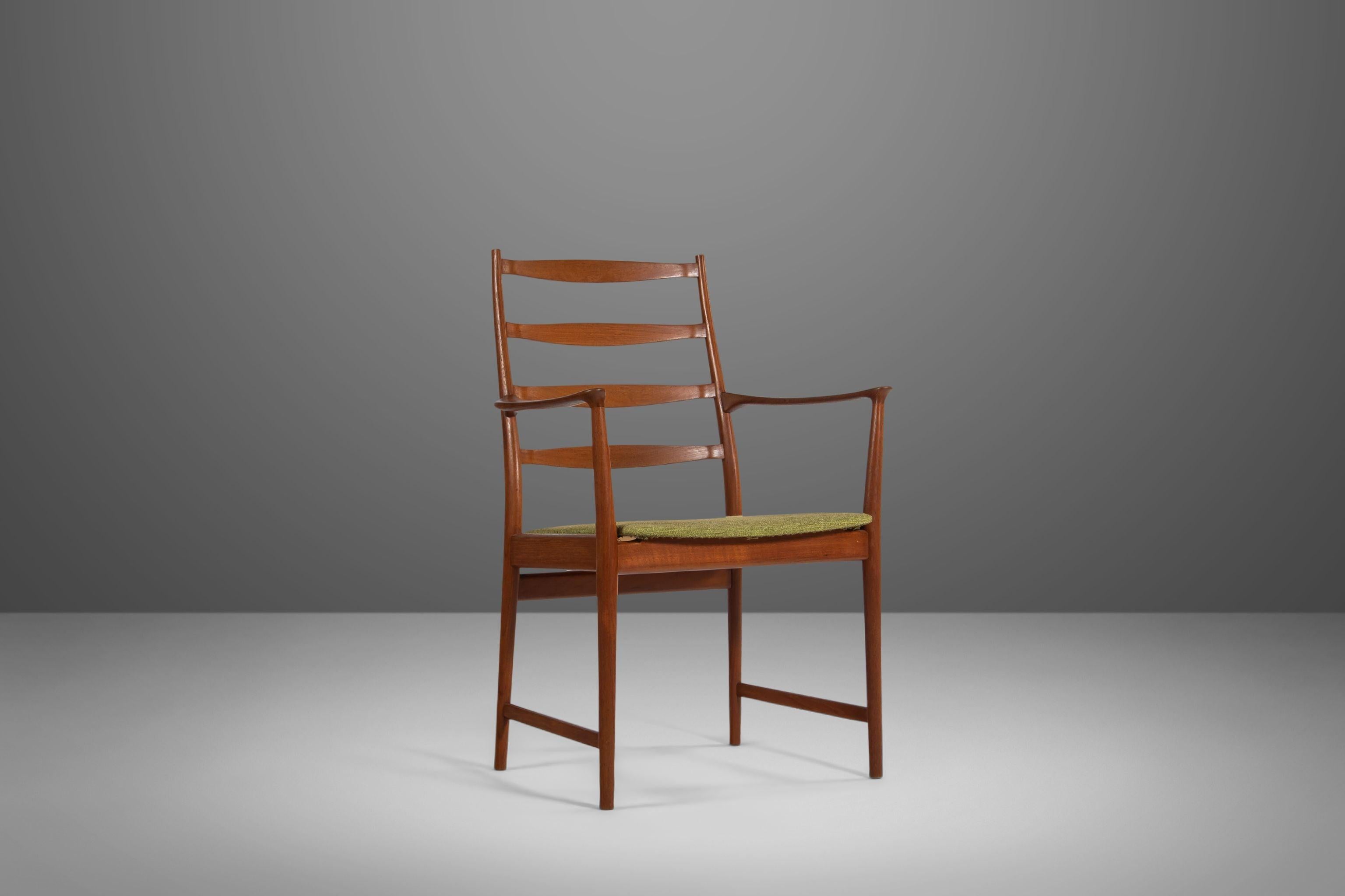 Scandinavian Modern Set of Four '4' Contoured Ladder Back Dining Chairs by Torbjorn Afdal for Vamo For Sale