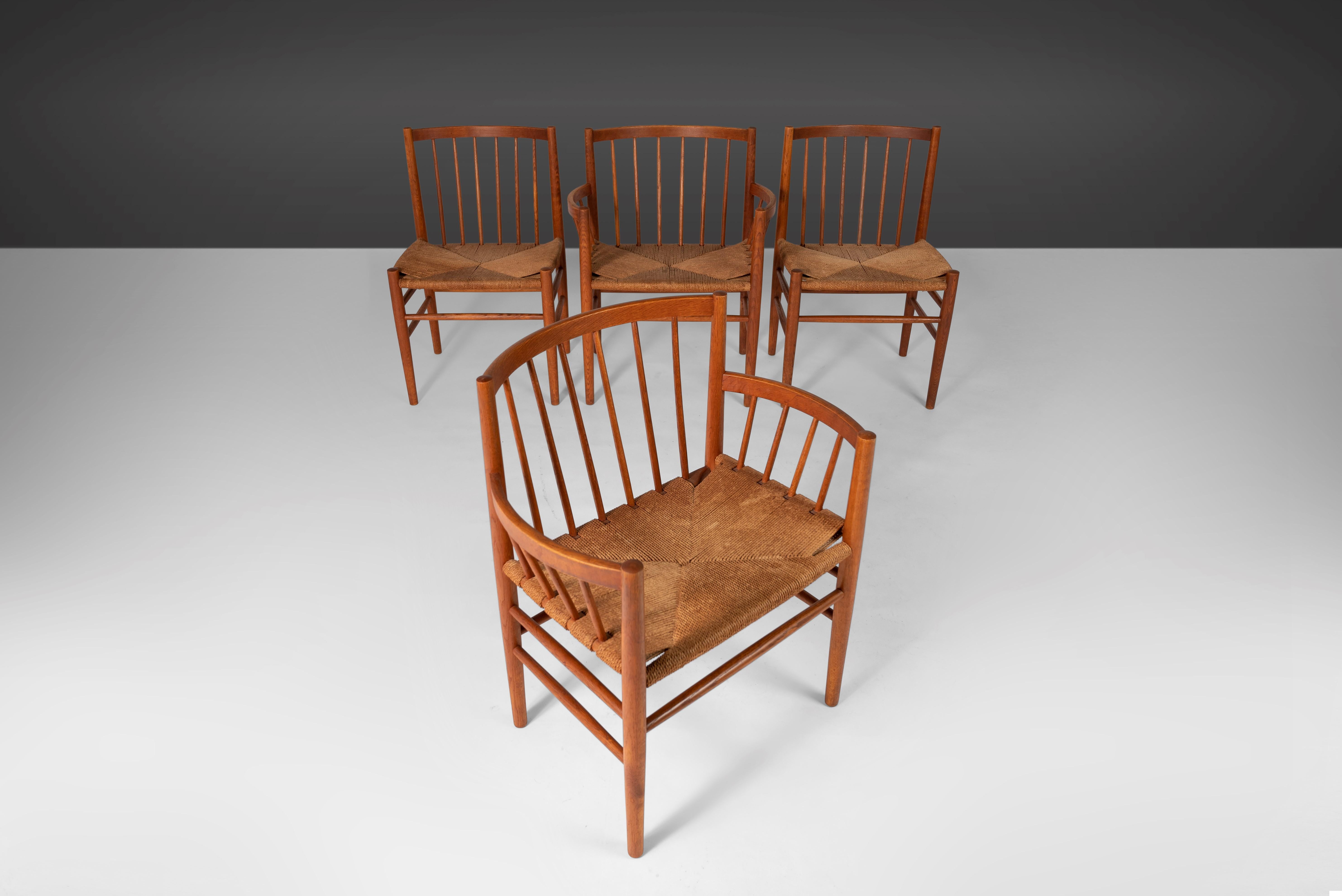 Set of Four '4' Dining Chairs by Jørgen Baekmark for FDB Møbler, Denmark, 1950's For Sale 5
