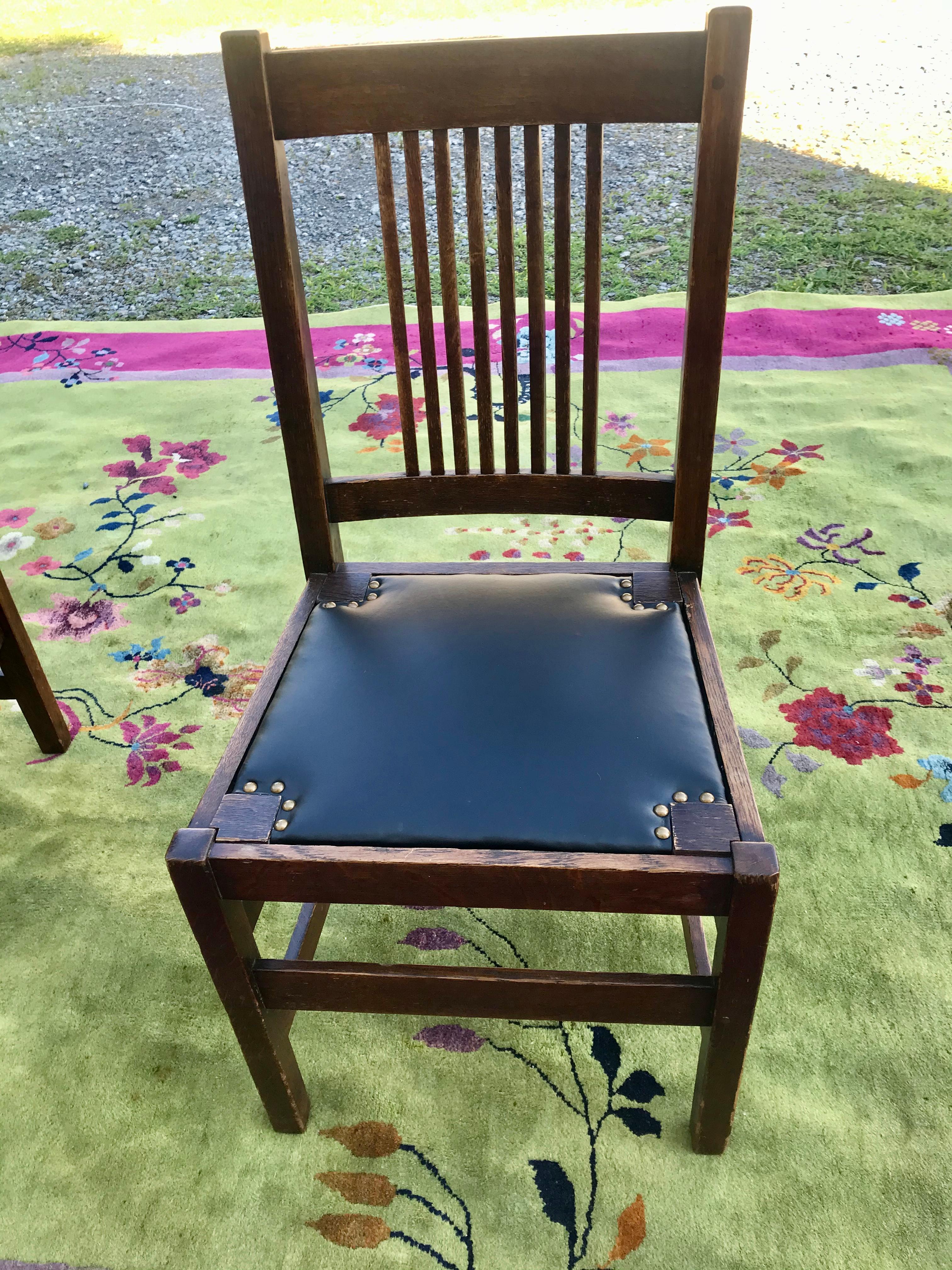 Ensemble de quatre (4) chaises Stickley de L&JG anciennes - W7430 en vente 3