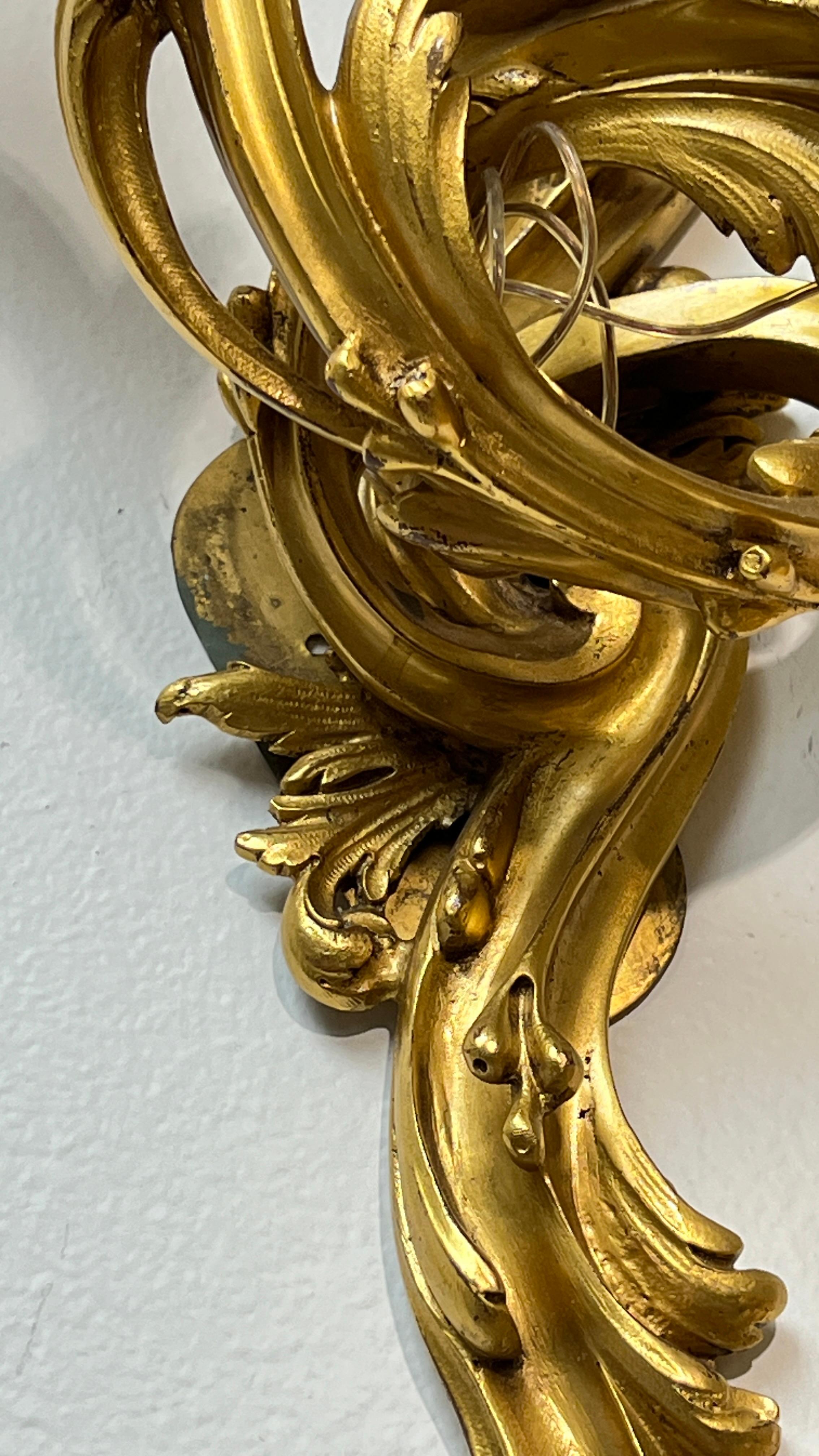 Ensemble de quatre (4) appliques à deux lumières de style rococo Louis XV français en vente 5