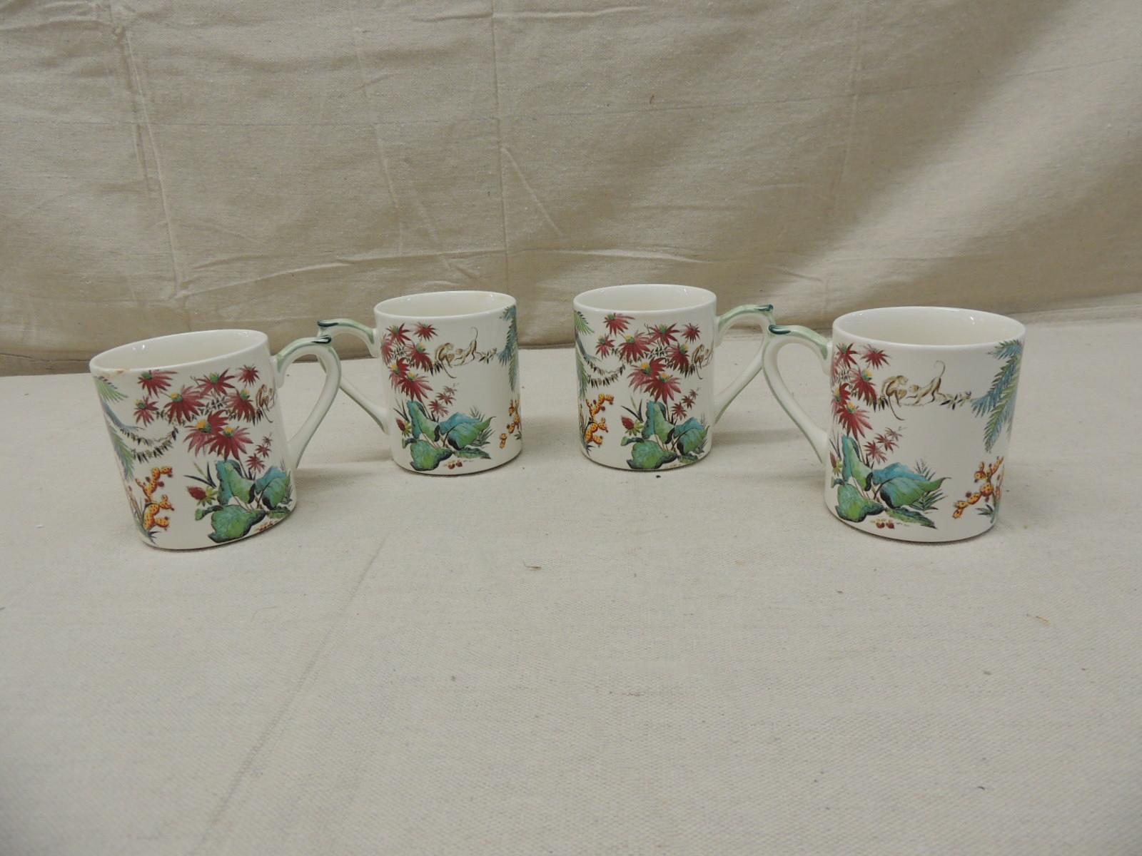 Set of four (4) Gien France Tamarin (Monkey) vintage mugs
Located near the Loire Valley castles, the Faïencerie de Gien has been synonymous with prestigious faience tableware and decorative objects since its founding in 1821. Gien pieces are