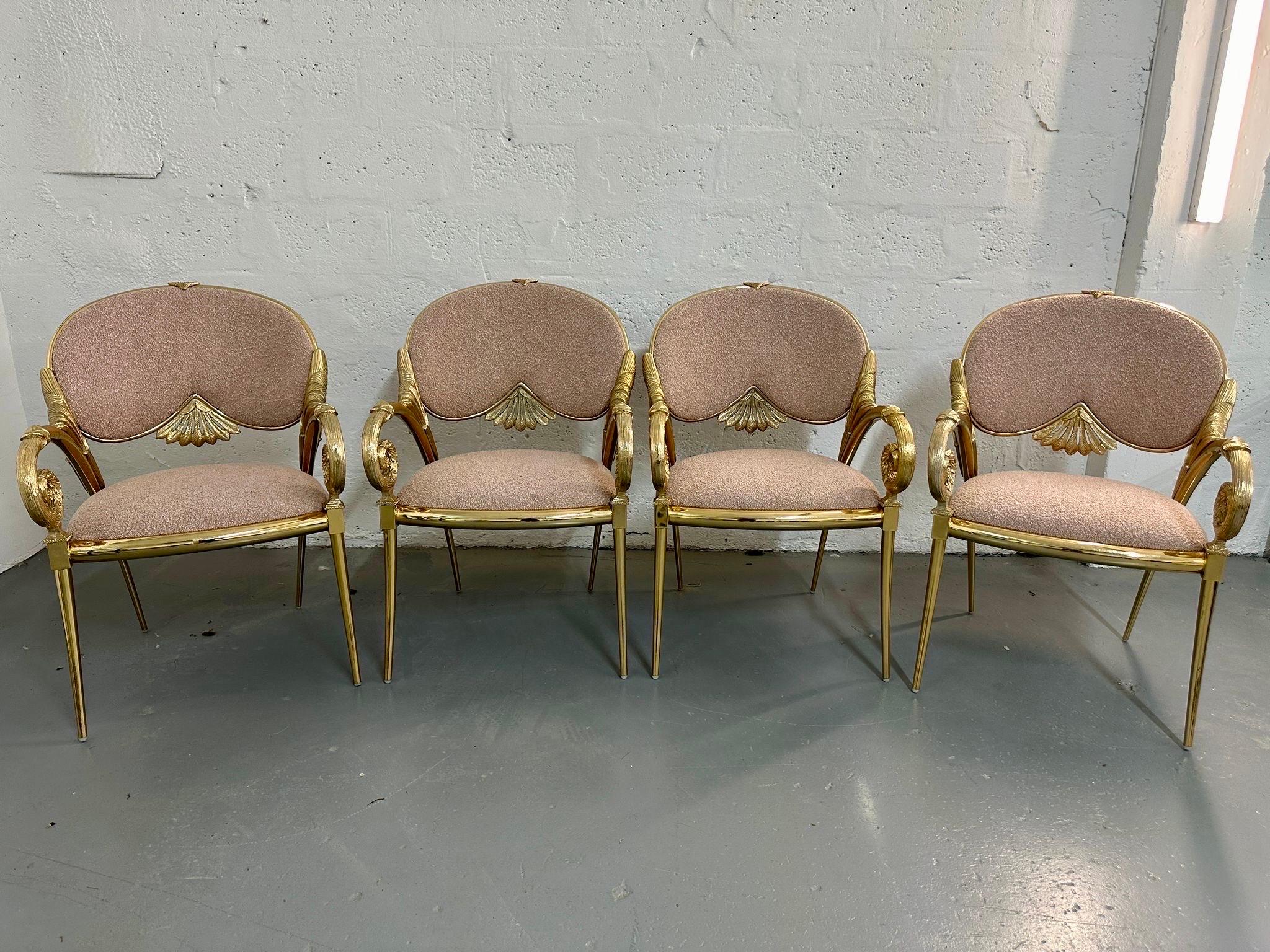Neobarocco Set di quattro (4) poltrone decorative in metallo placcato oro Manuel Vidal Grau in vendita