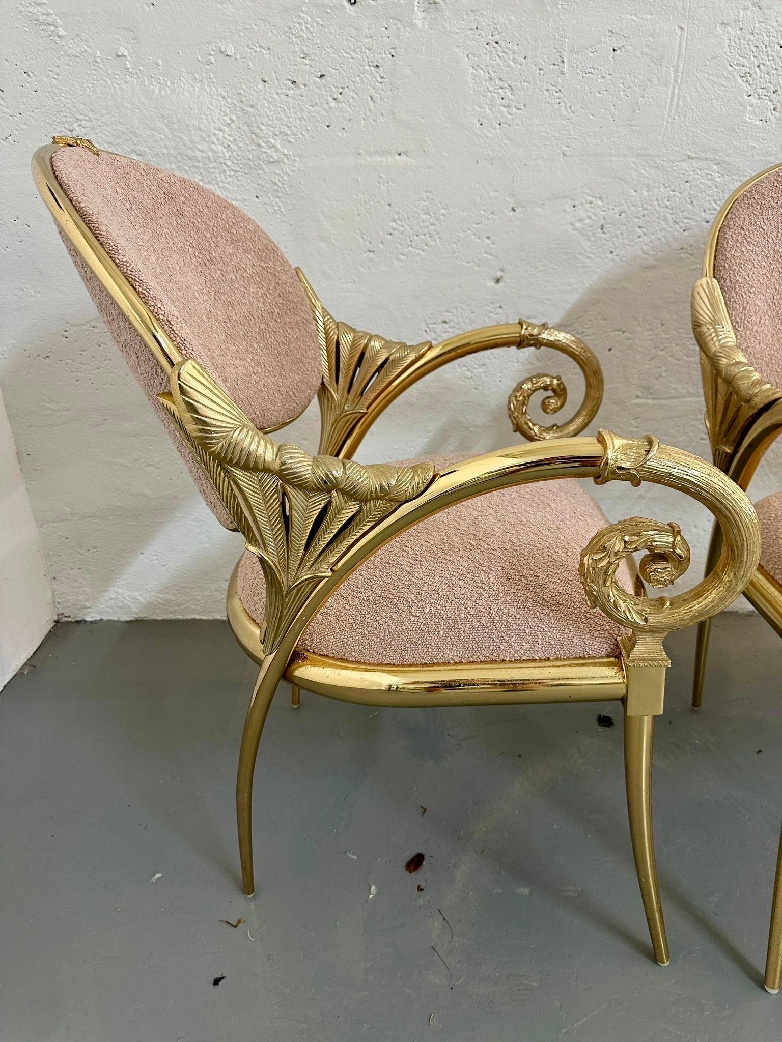 Spagnolo Set di quattro (4) poltrone decorative in metallo placcato oro Manuel Vidal Grau in vendita