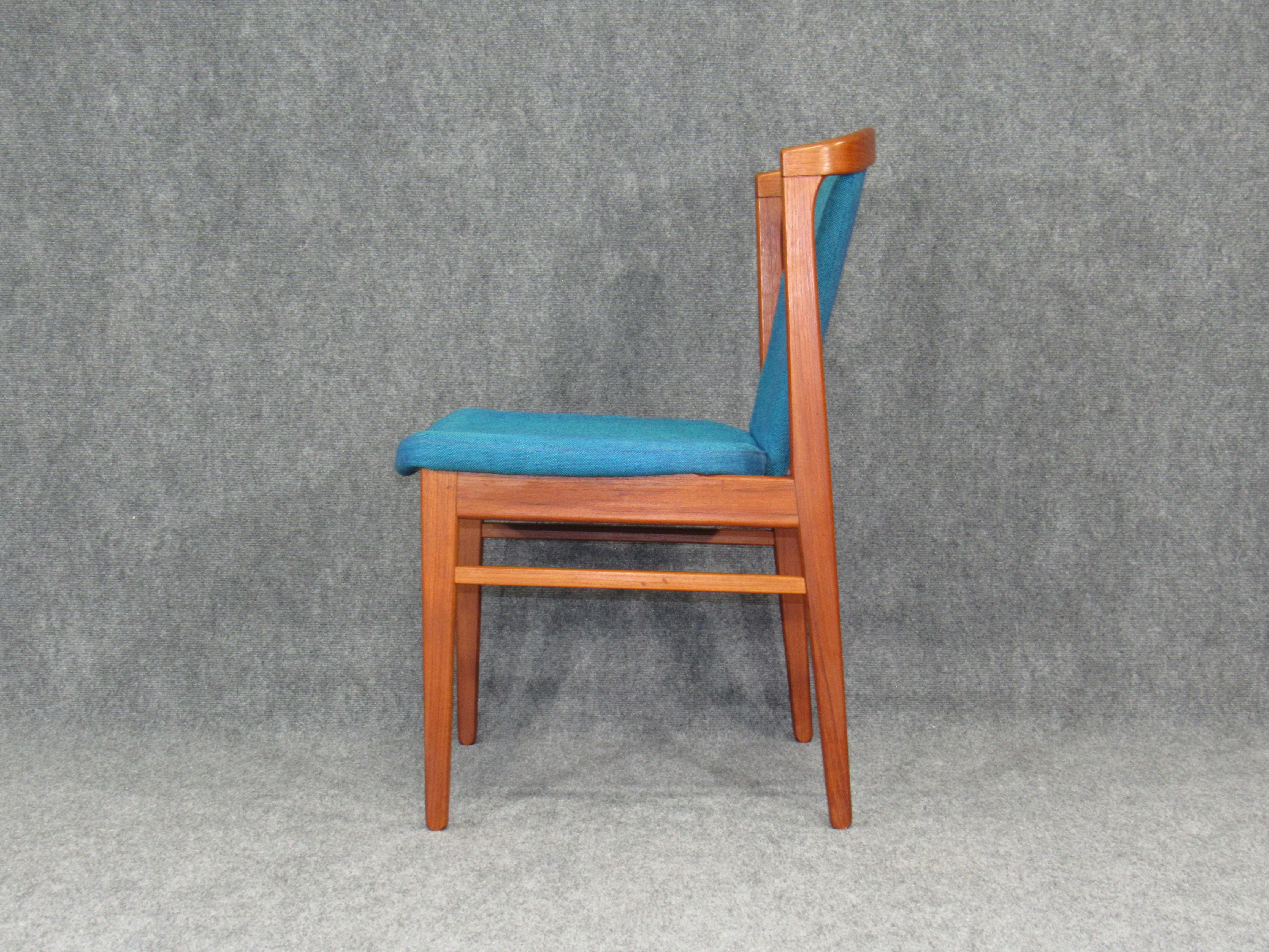 Set of Four '4' Rare Midcentury, Danish Modern Teak Dining Chairs by Erik Buck 8
