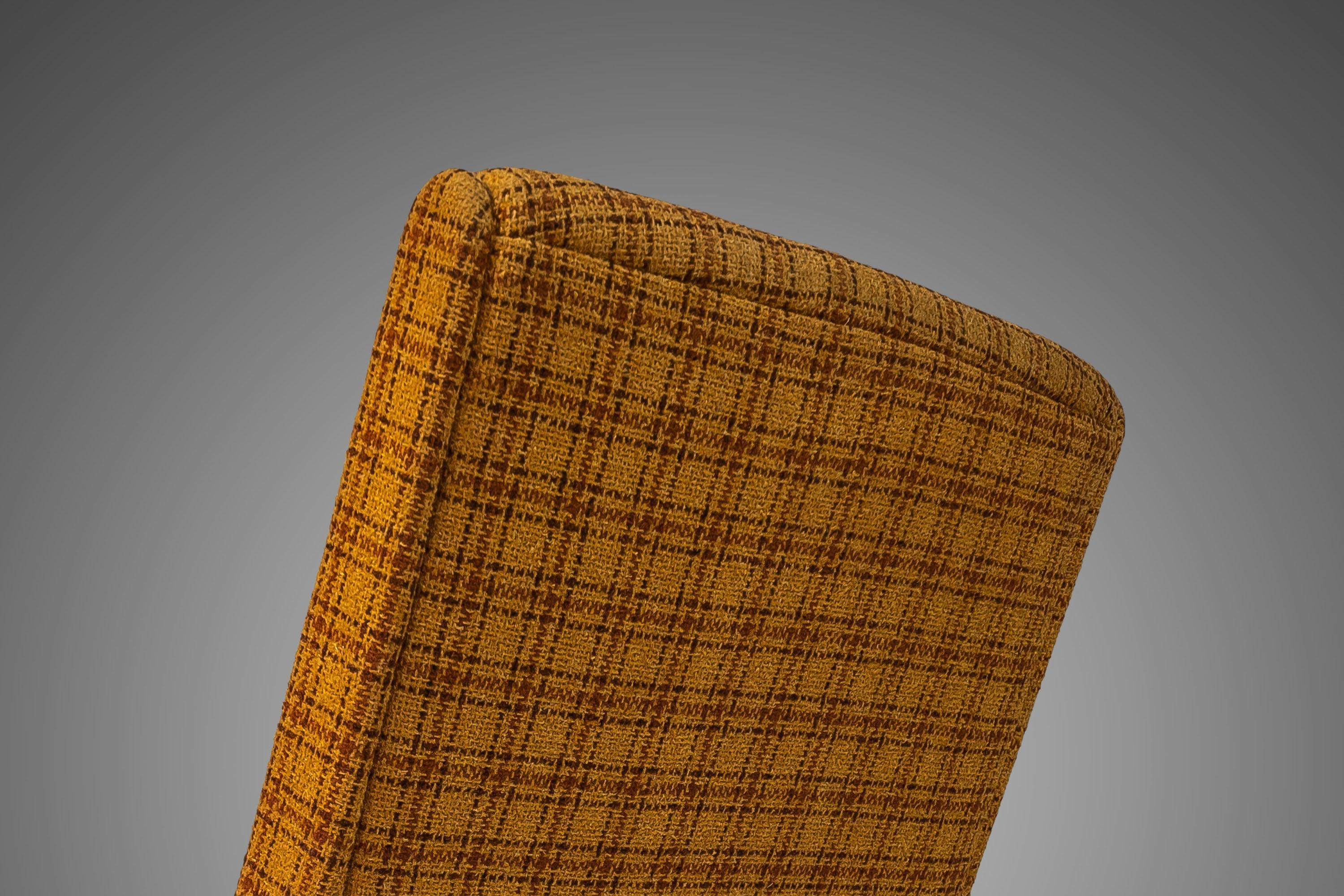 Ensemble de quatre chaises pantoufles « 4 » en tissu de laine à carreaux jaunes d'origine de Thonet en vente 2