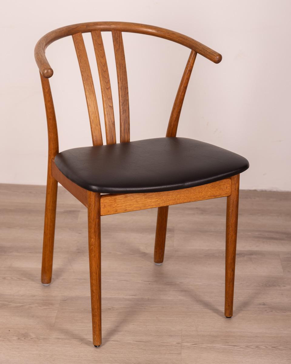Set of Four 1960s Vintage Chairs in Wood and Leather Danish Design 1