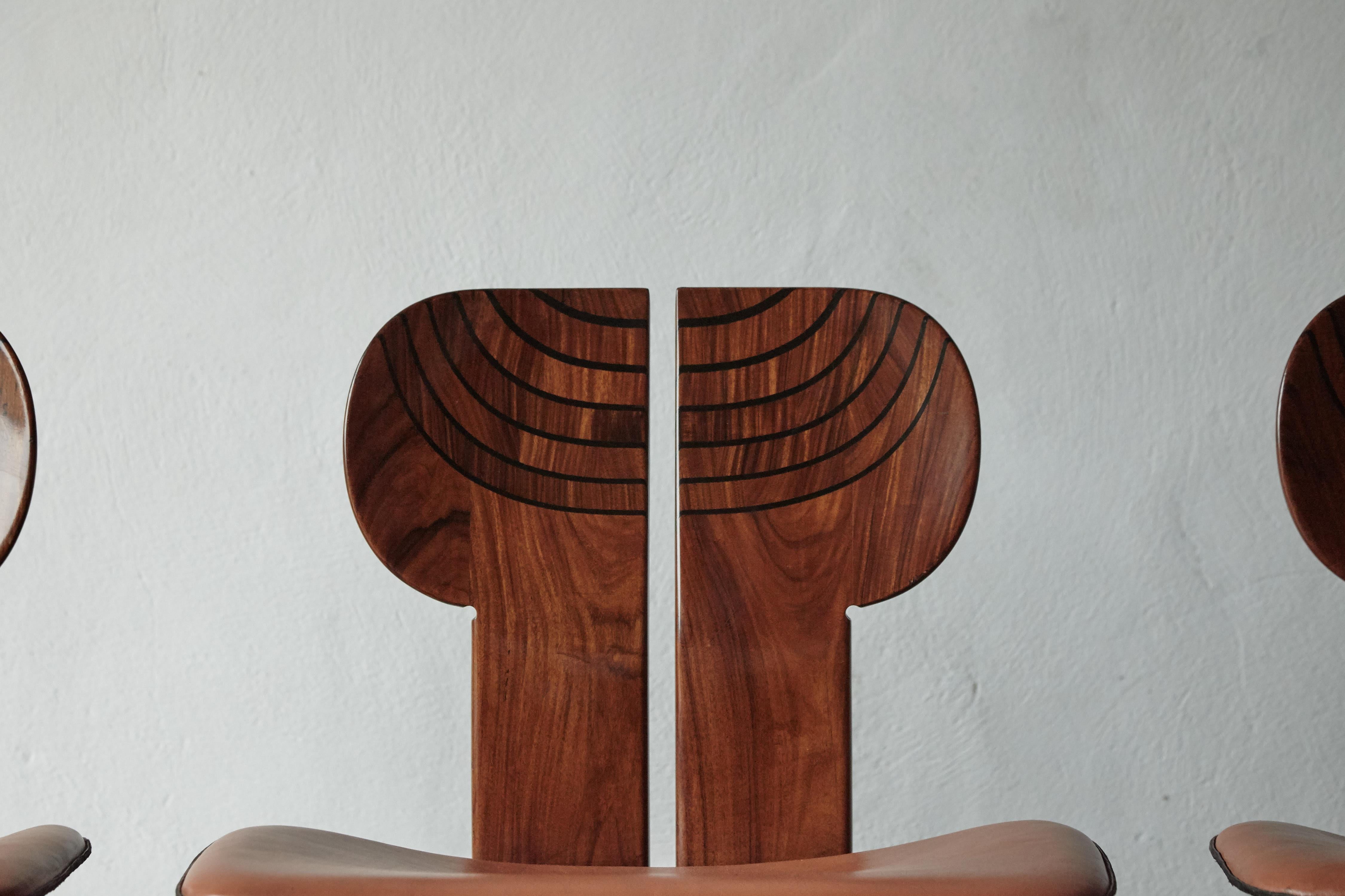 Mid-Century Modern Ensemble de quatre chaises africaines d'Afra & Tobia Scarpa, Maxalto, Italie, 1970 en vente