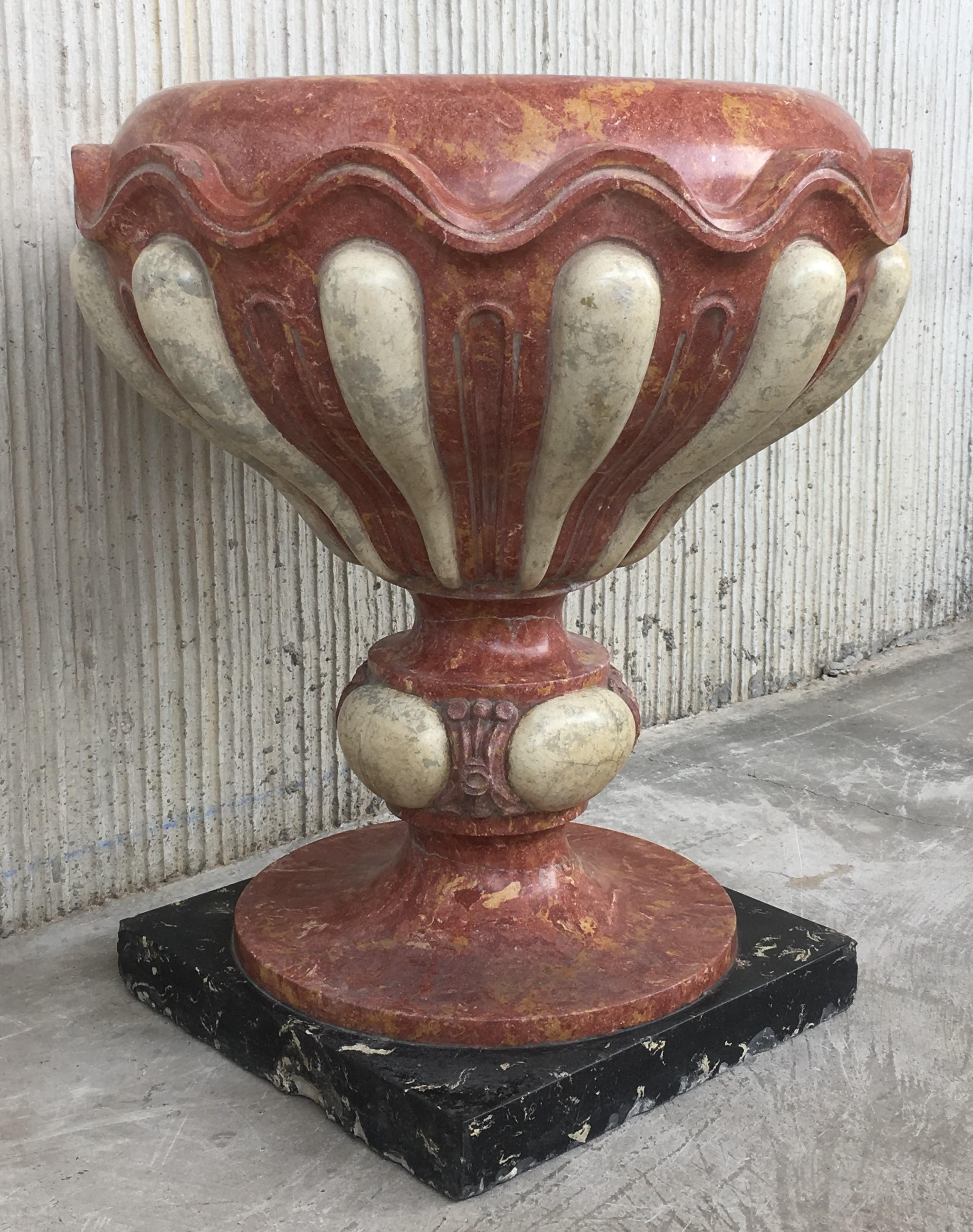 Neoclassical Revival Set of Four Aged Pink Marble Hand Carved Planters with Serpentine White Inlays For Sale